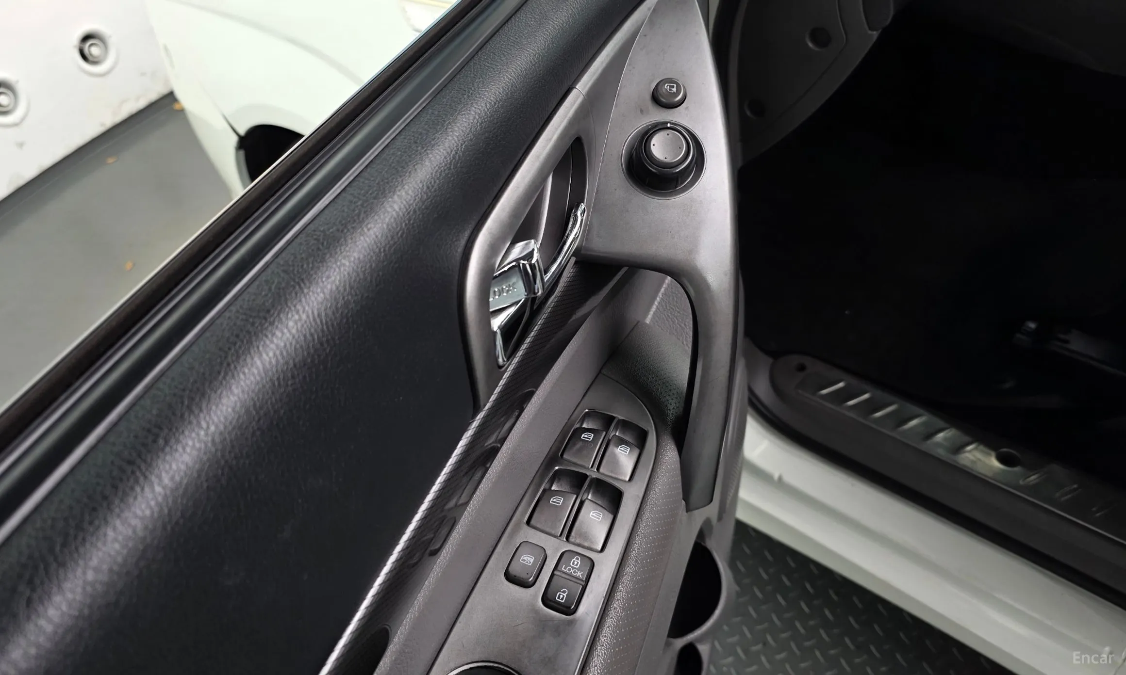 KG Mobility (SsangYong) Korando Turismo превью 19