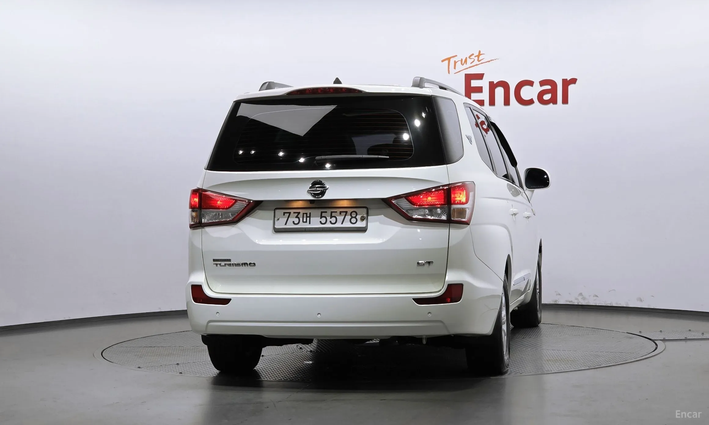 KG Mobility (SsangYong) Korando Turismo превью 4