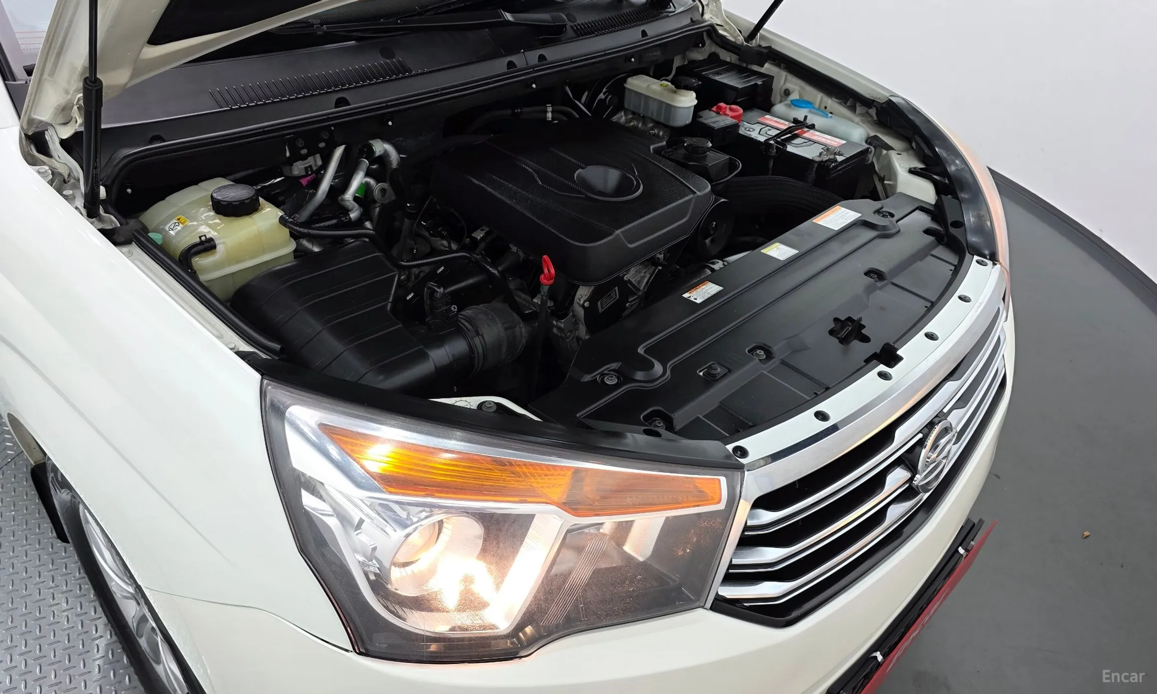 KG Mobility (SsangYong) Korando Turismo превью 6