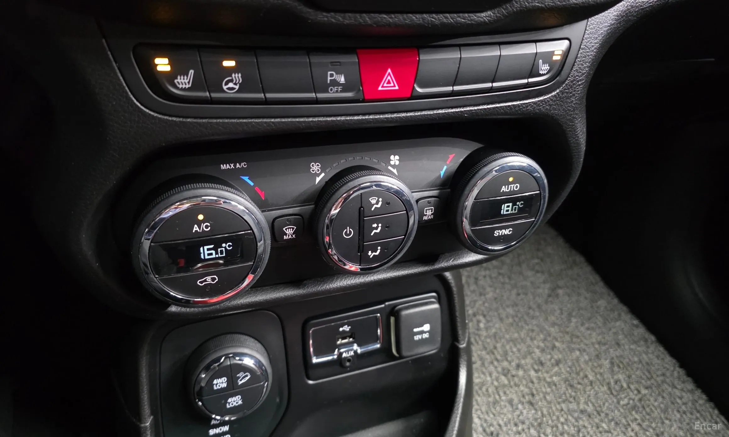 Jeep Renegade превью 17