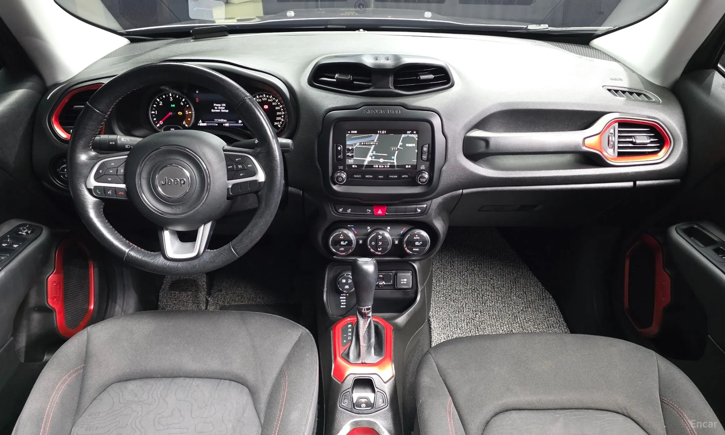 Jeep Renegade превью 7