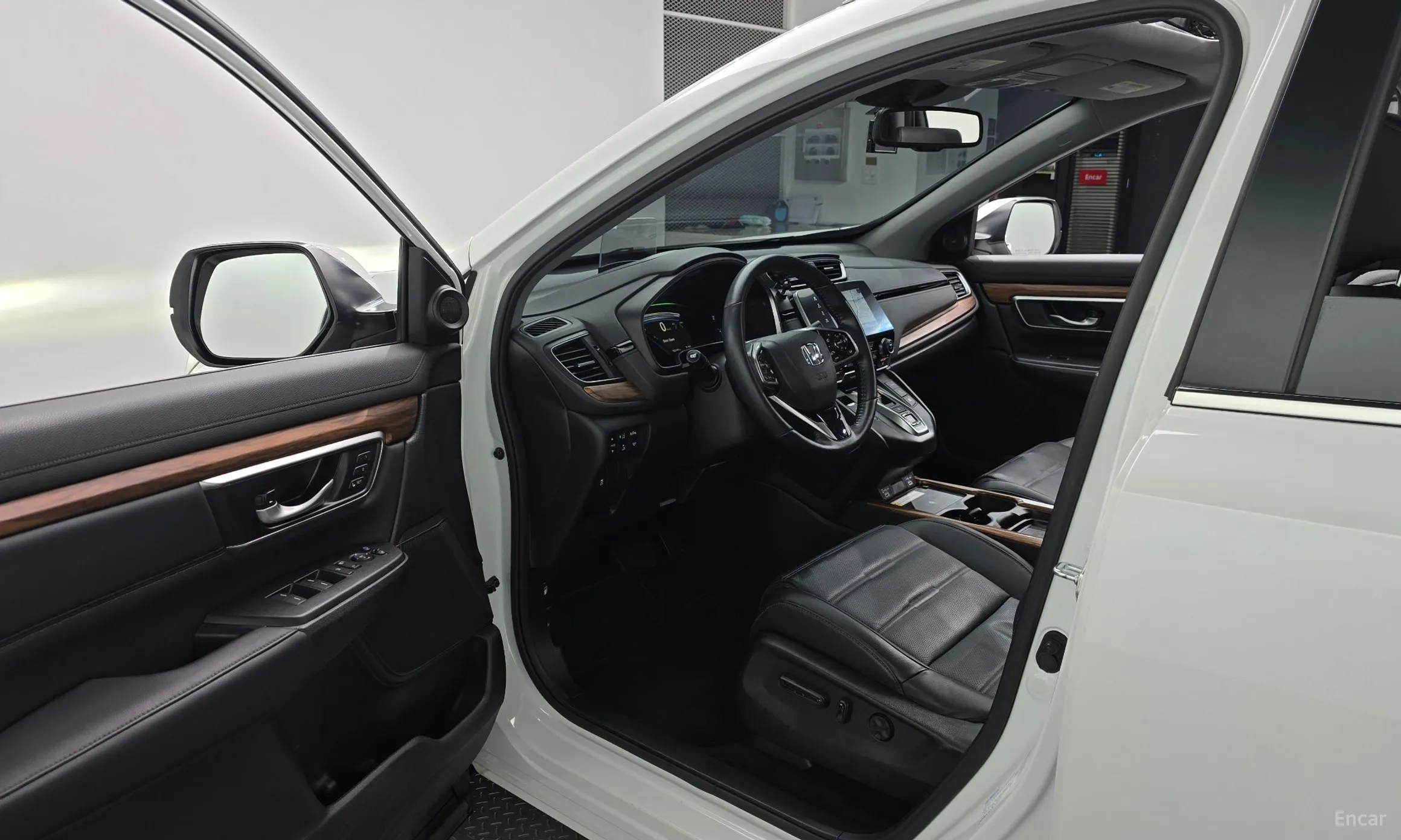 Honda CR-V 5th generation превью 10