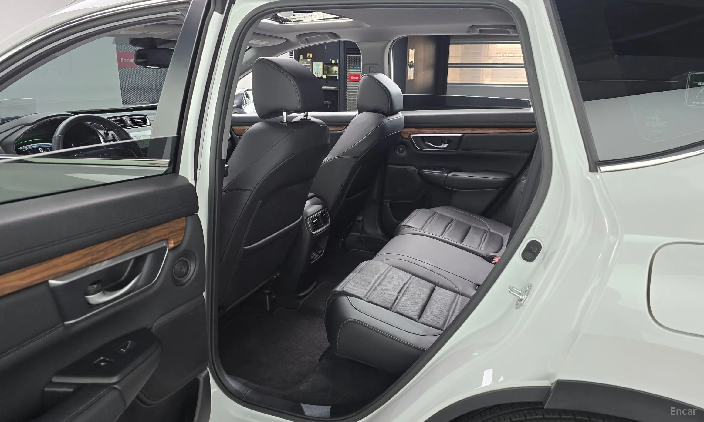 Honda CR-V 5th generation превью 11