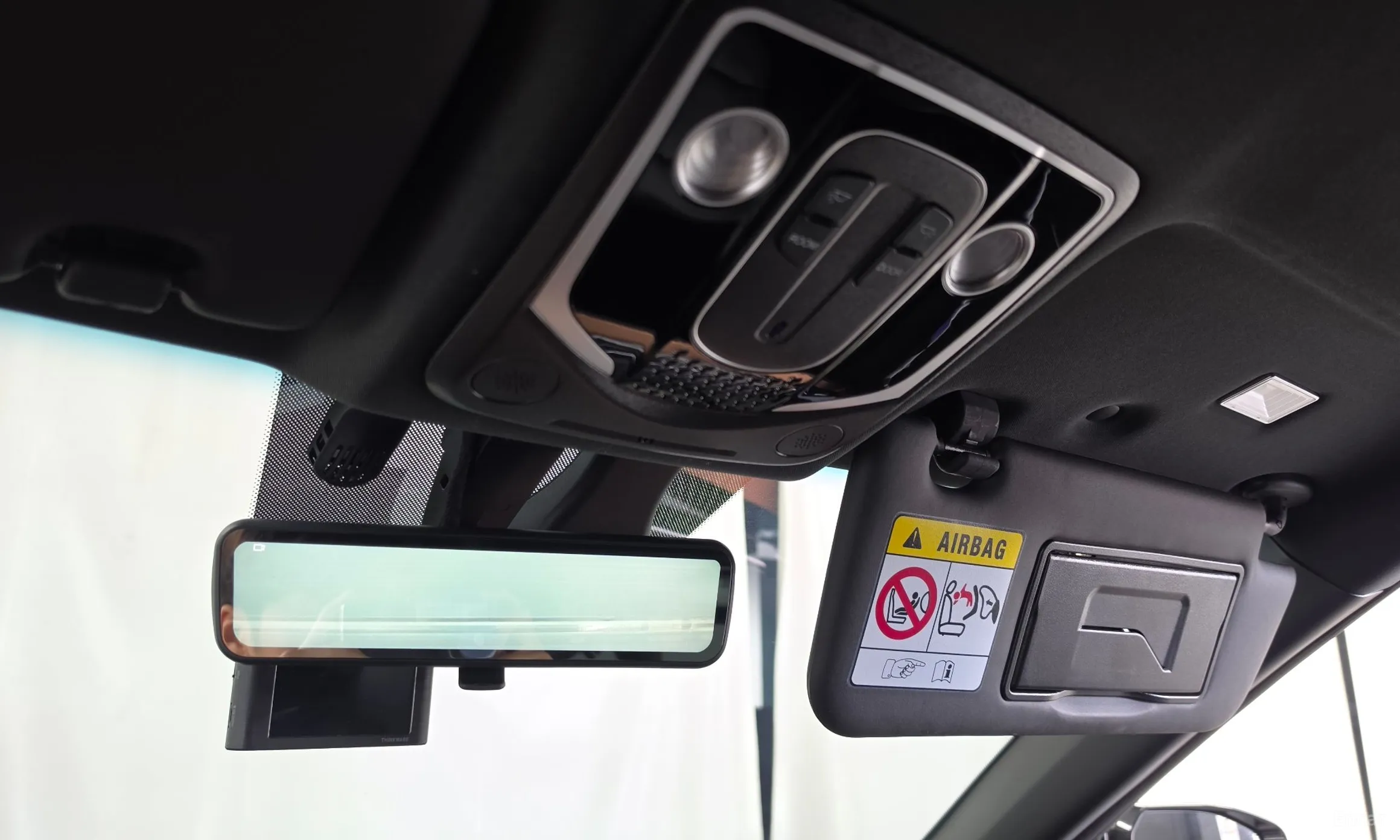 KG Mobility (SsangYong) The New Torres превью 17