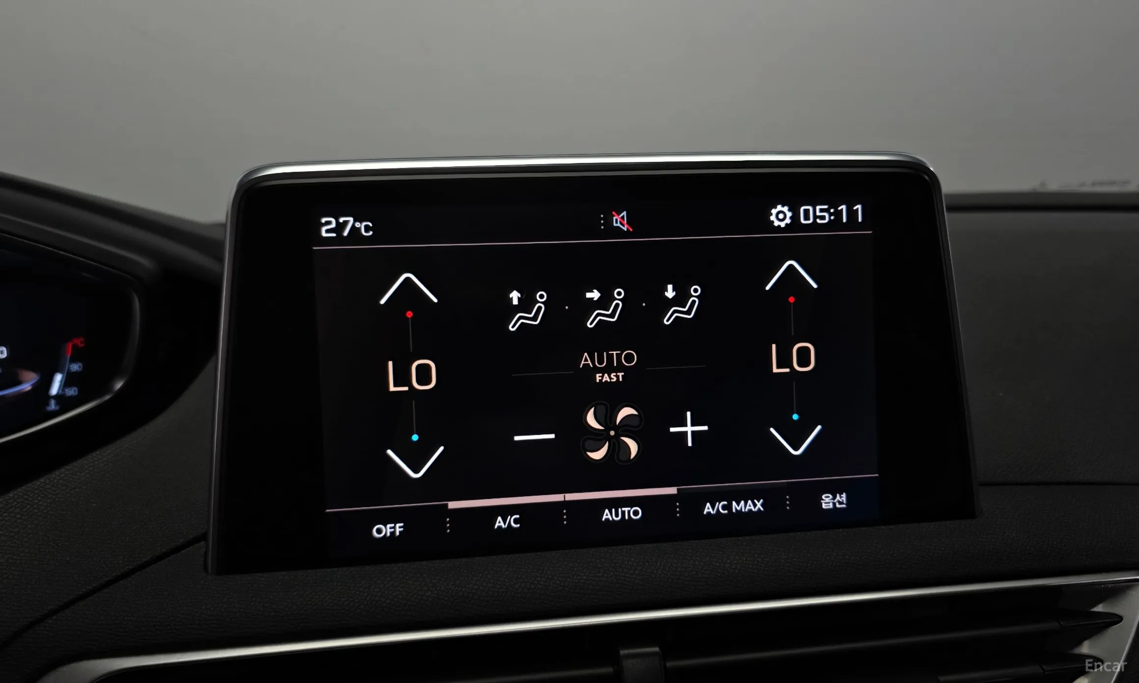 Peugeot 5008 2nd generation превью 18