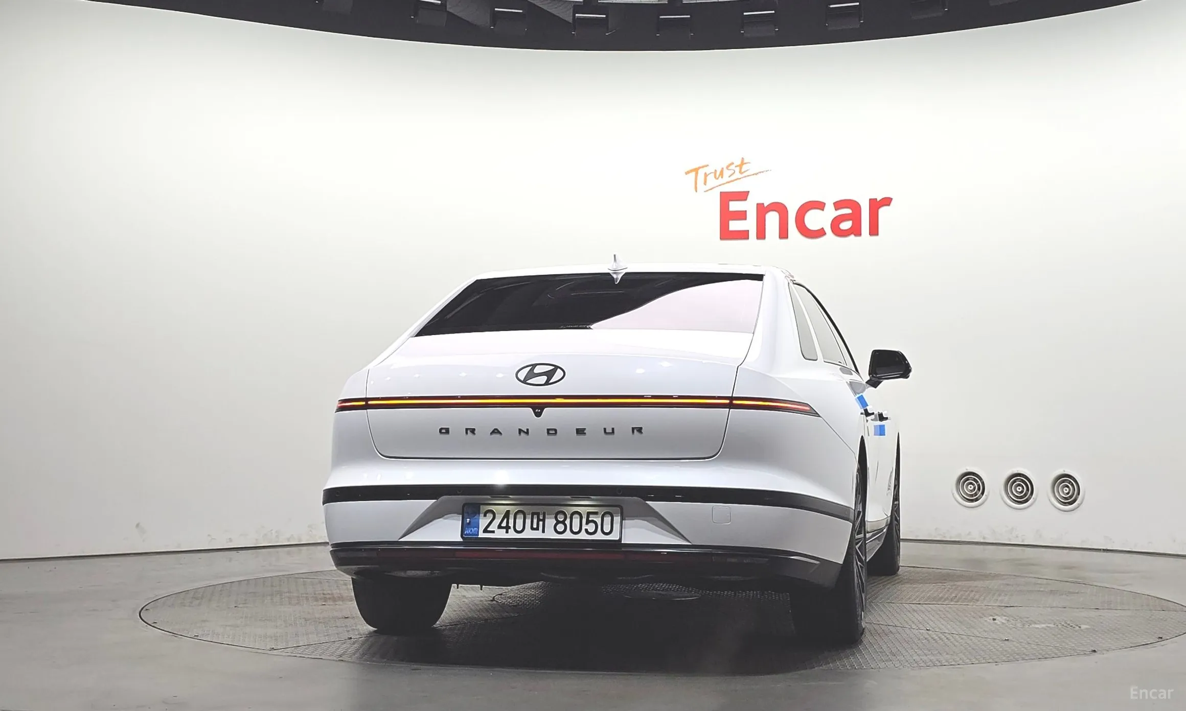 Hyundai Grandeur Hybrid (GN7) превью 4