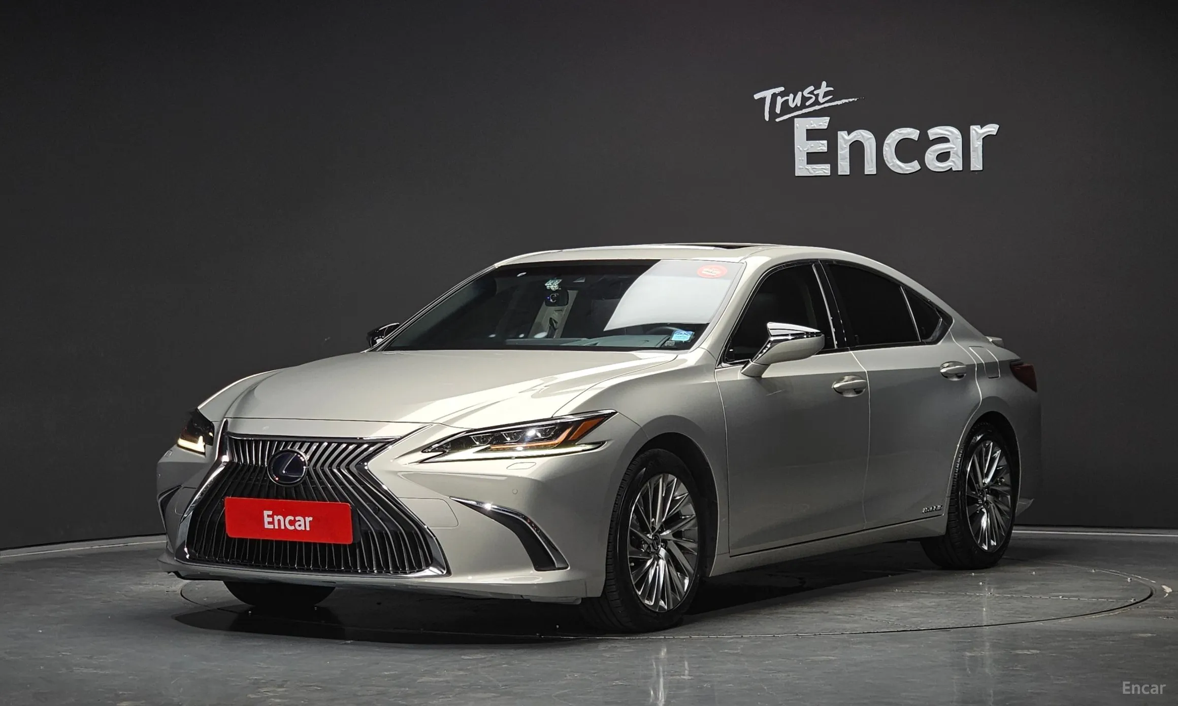 ES300h 7th Generation