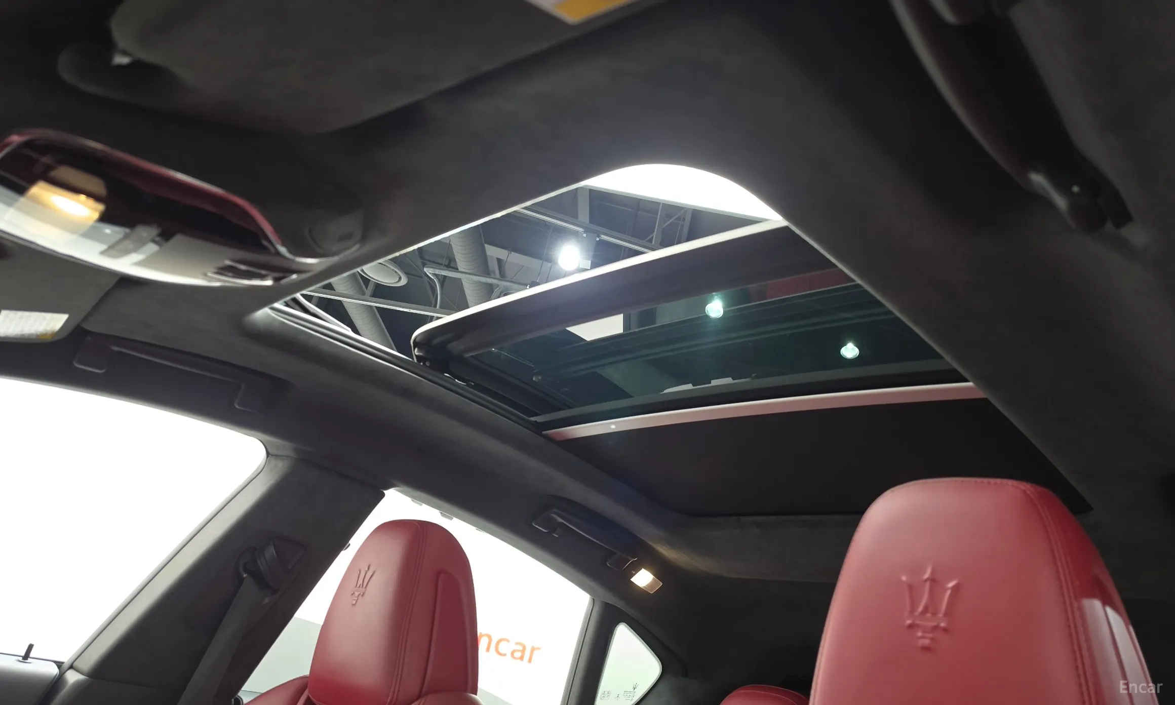 Maserati Levante превью 19