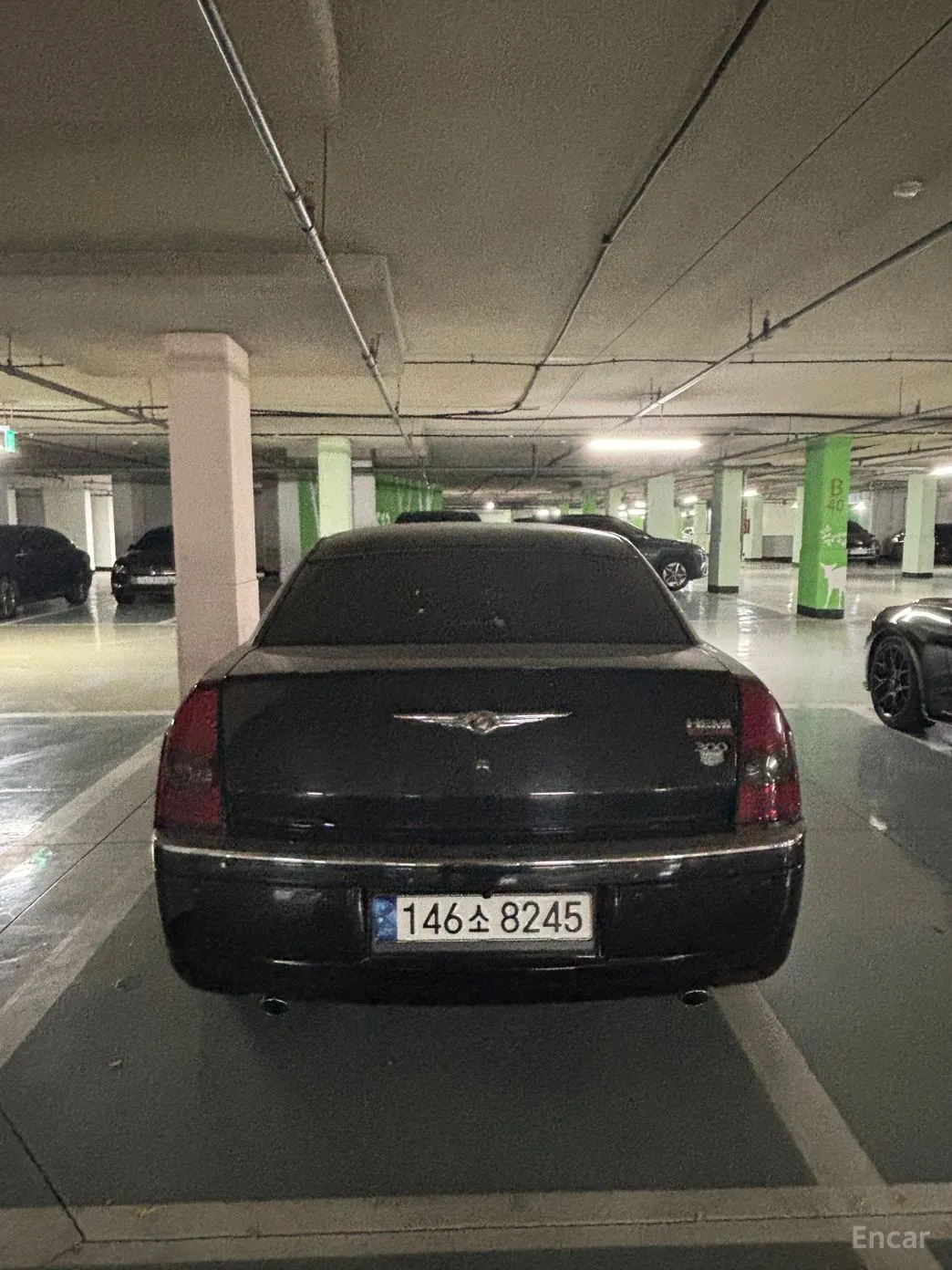 Chrysler 300C превью 4