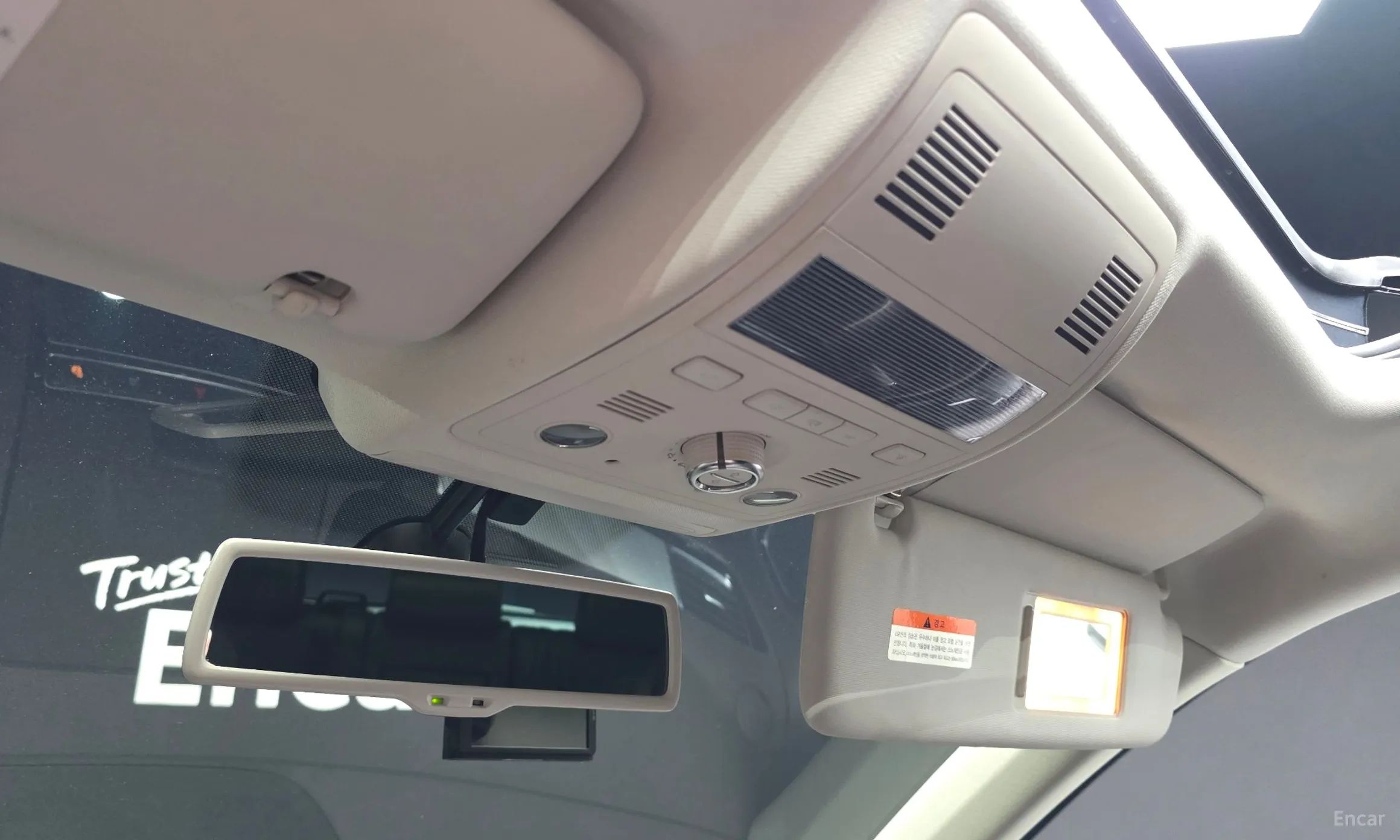 Volkswagen New Touareg превью 19