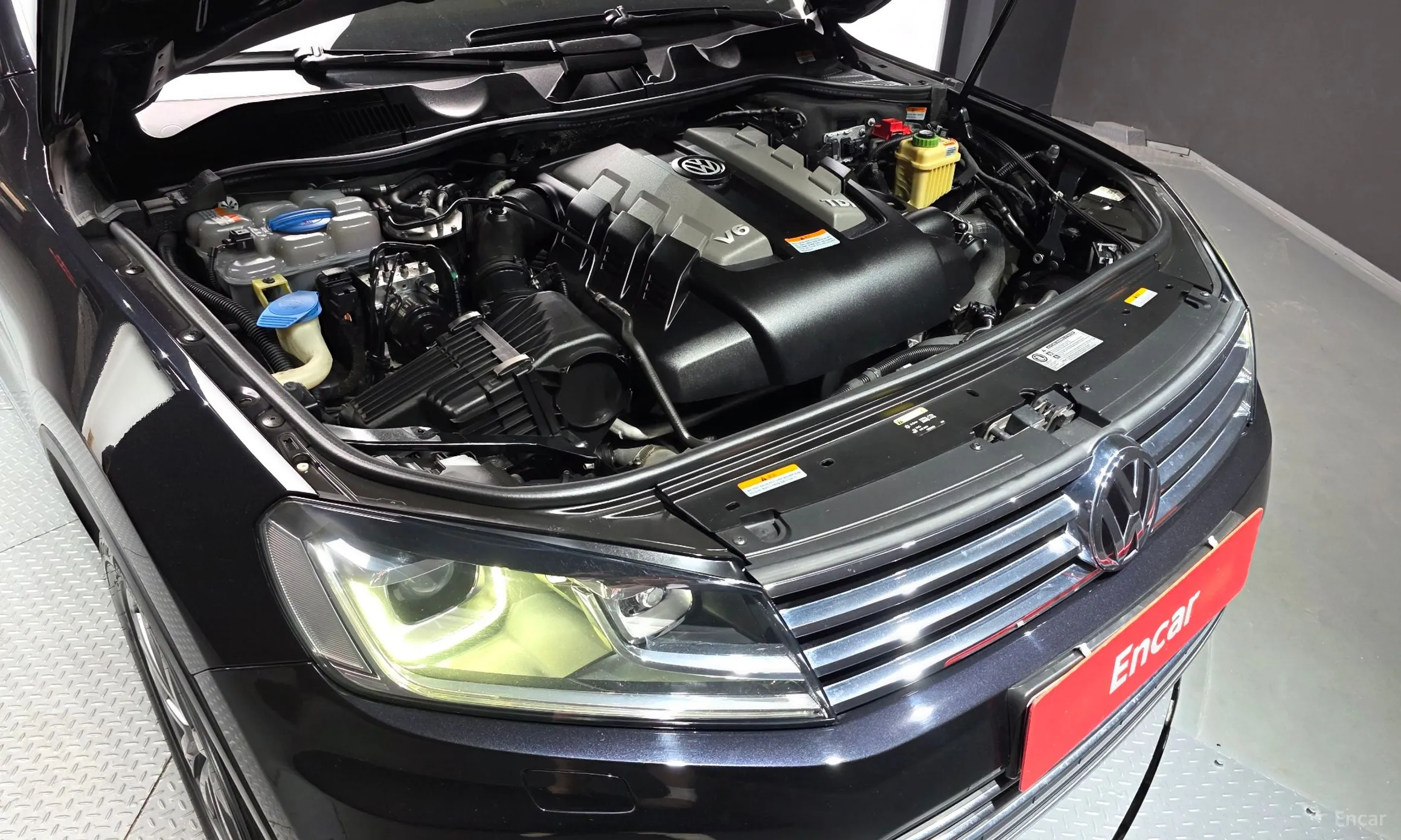 Volkswagen New Touareg превью 6