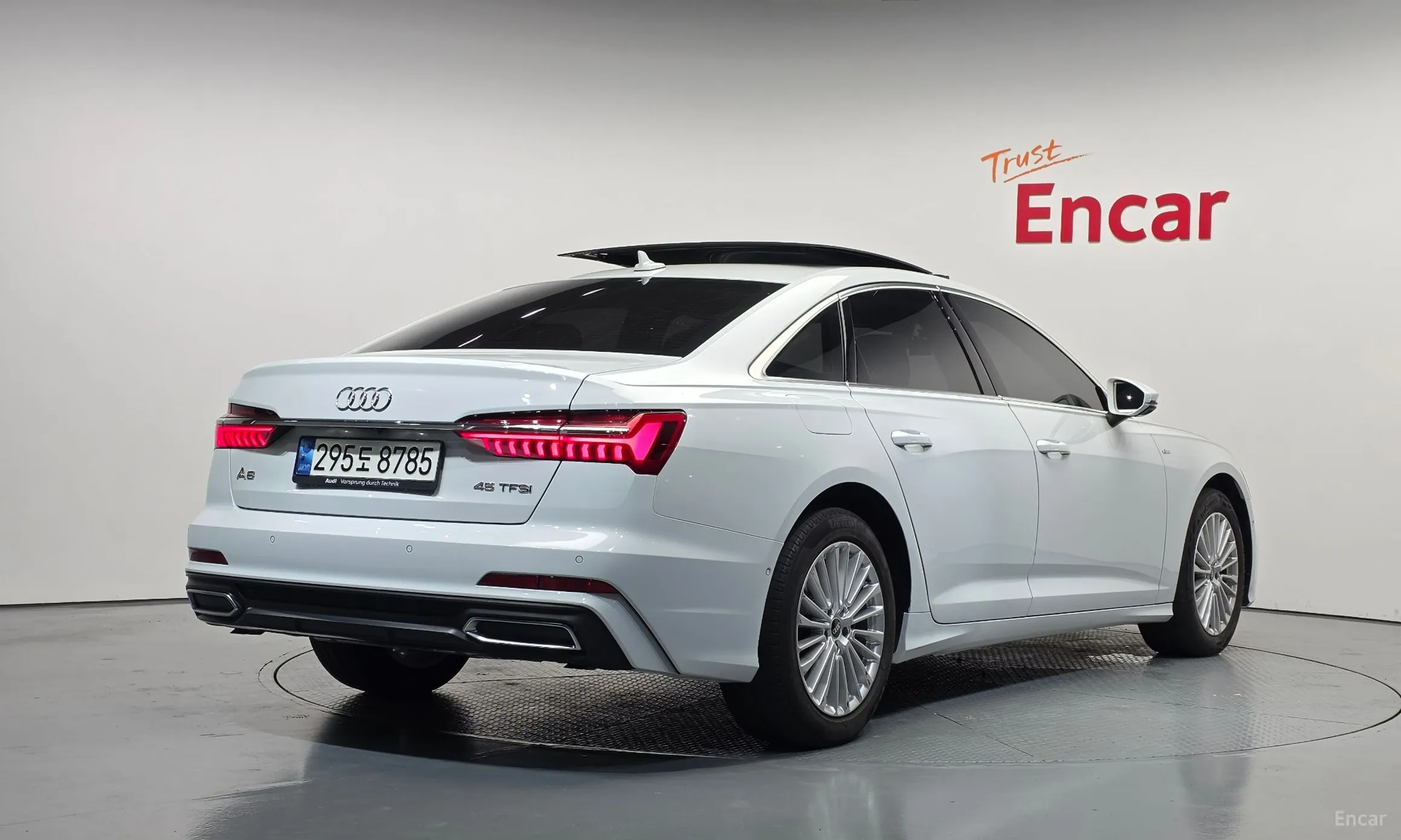 Audi A6 (C8) превью 2