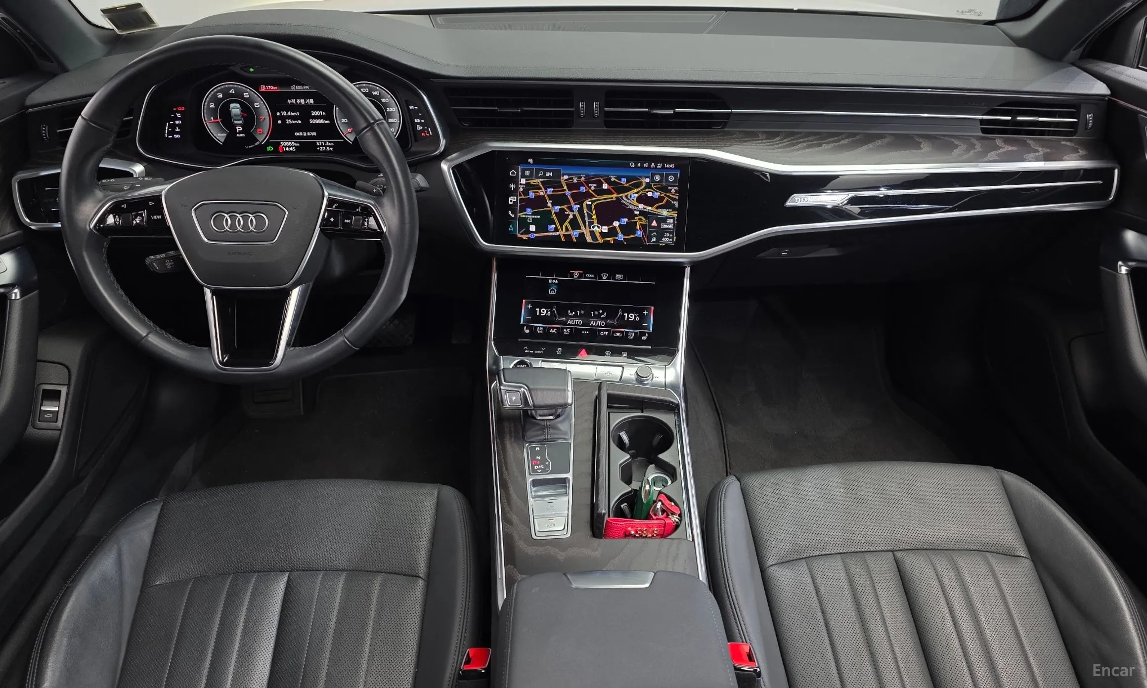 Audi A6 (C8) превью 7