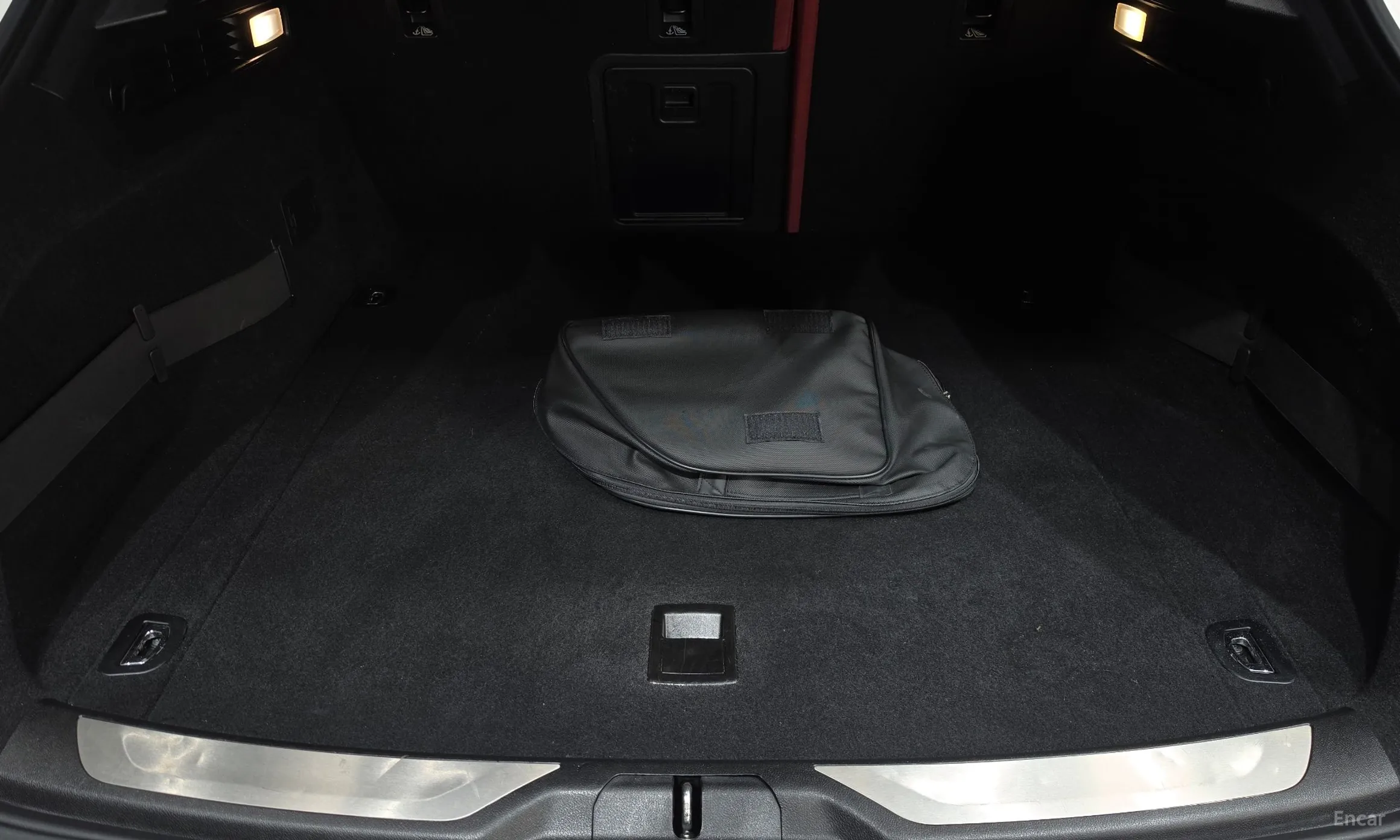 Maserati Levante превью 20