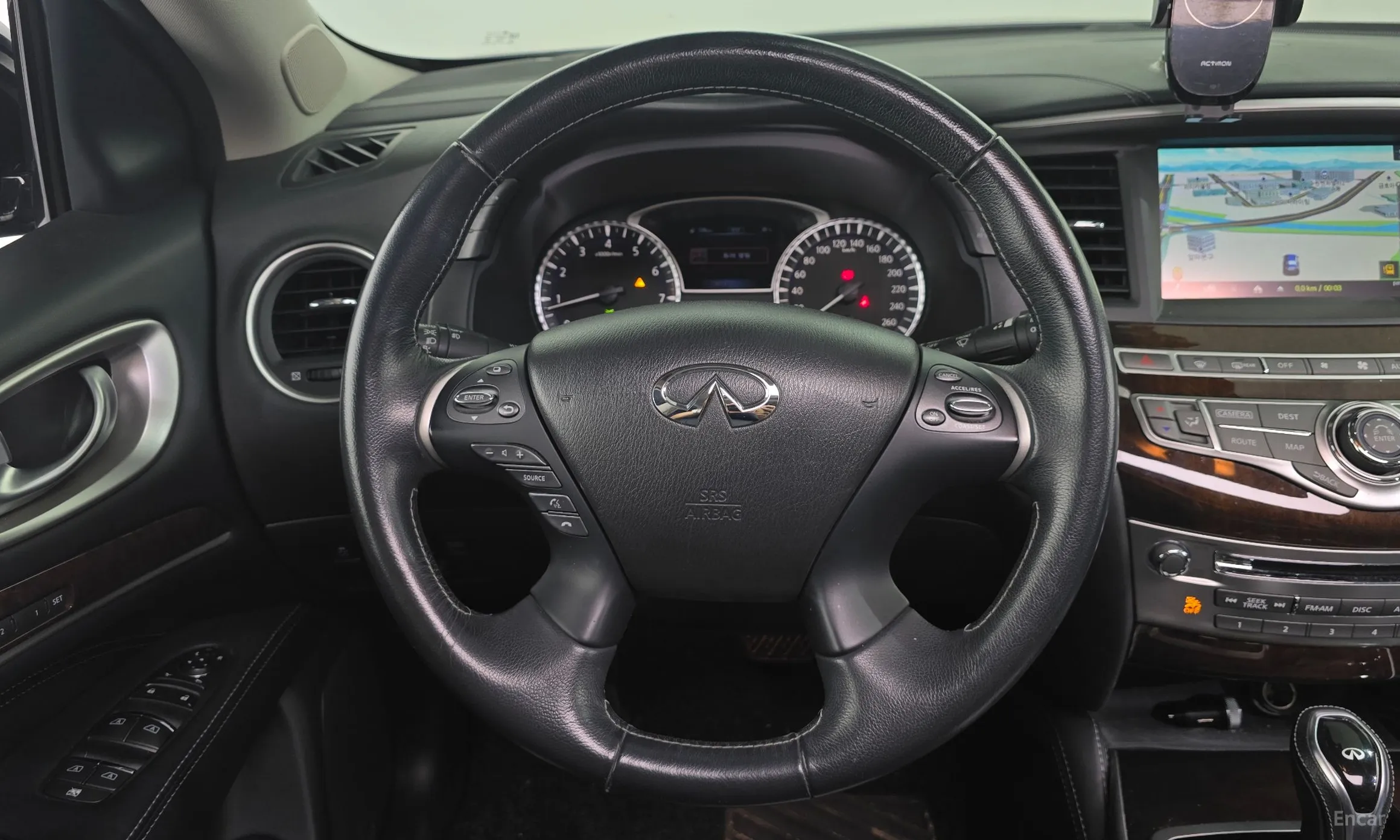 Infiniti QX60 превью 15