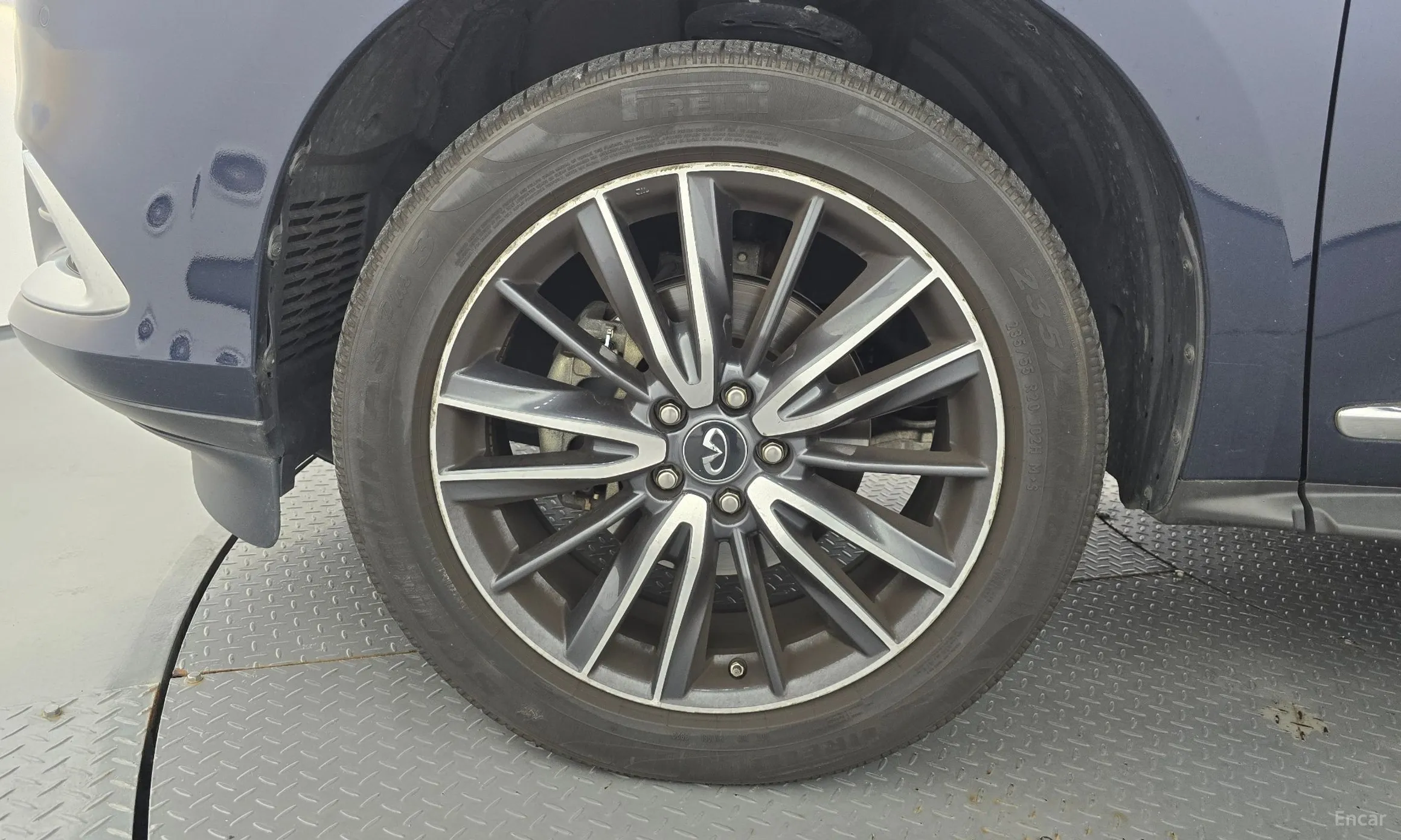 Infiniti QX60 превью 5