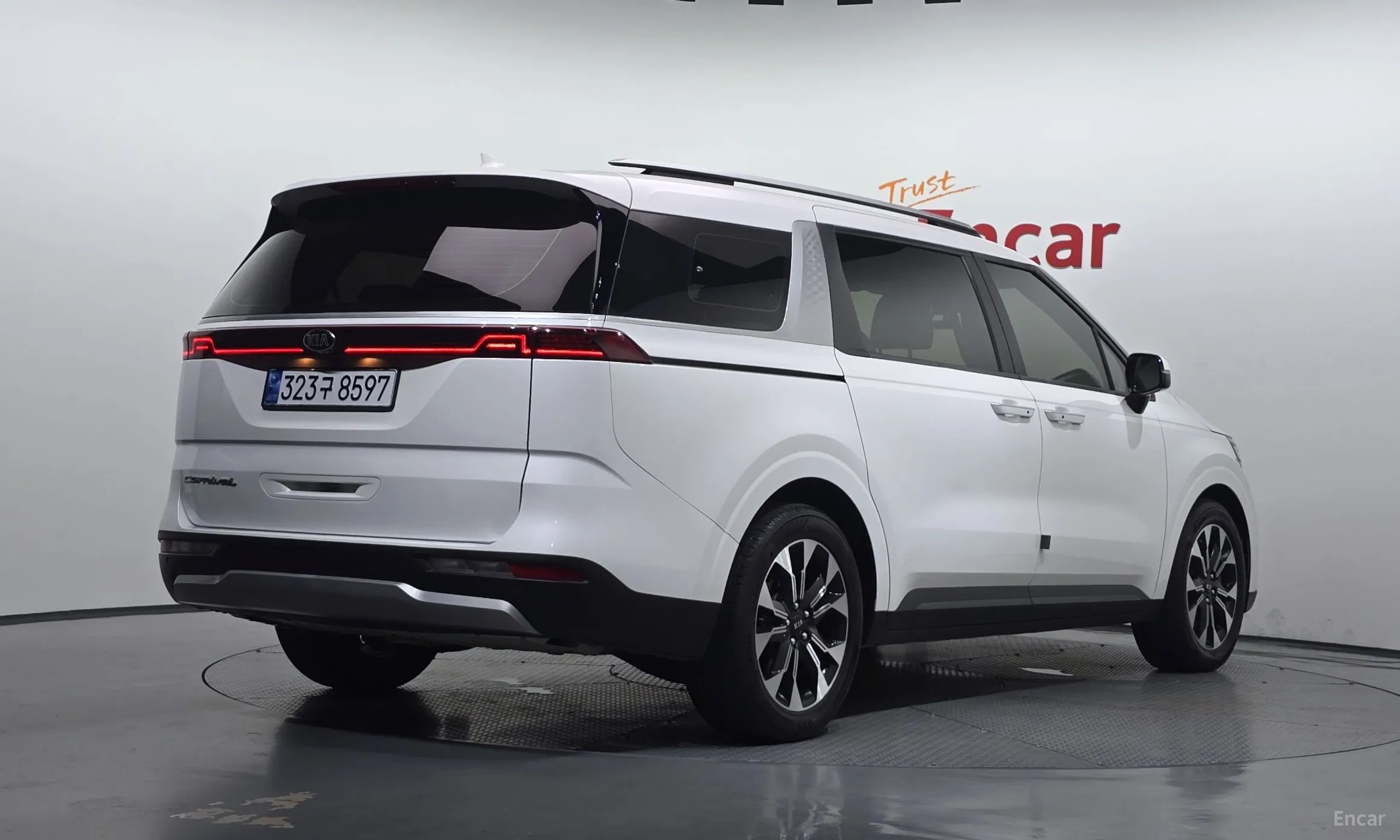 Kia Carnival Gen 4