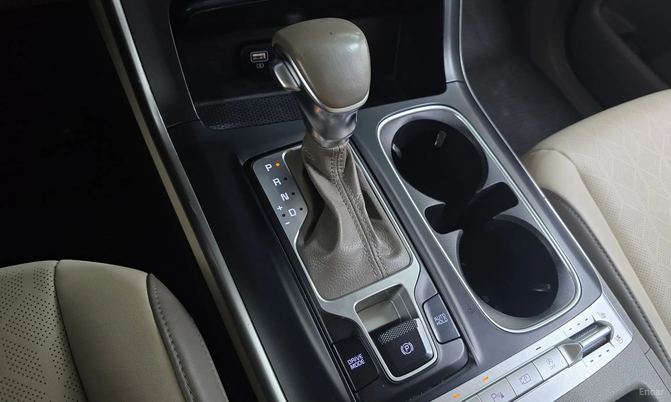 Kia Carnival Gen 4 превью 9