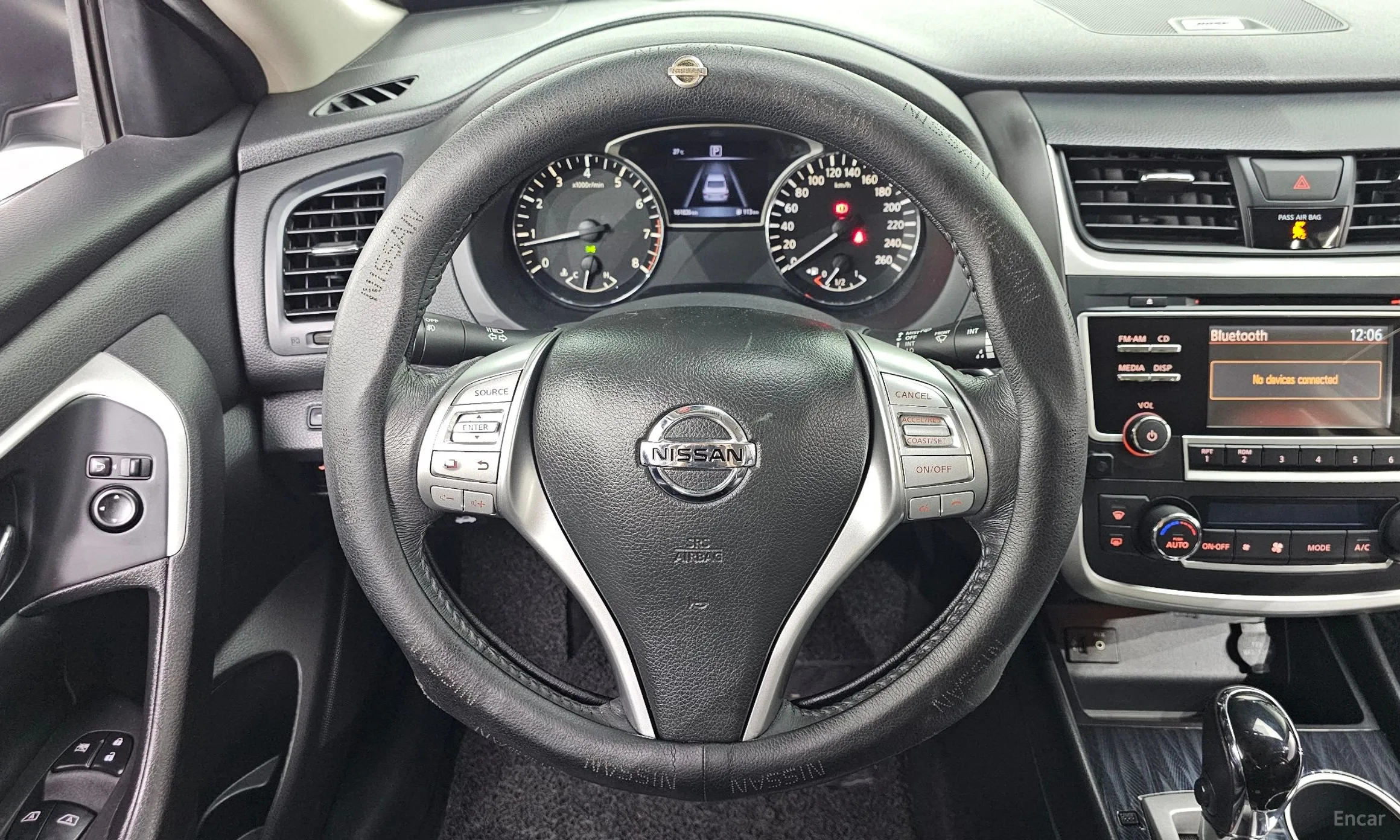 Nissan Altima превью 13