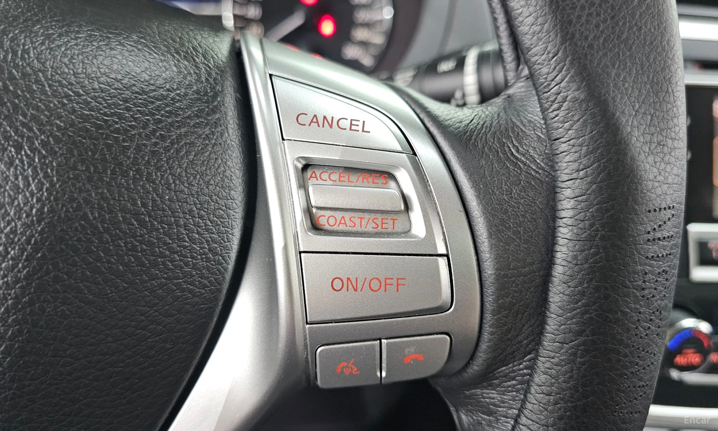 Nissan Altima превью 17