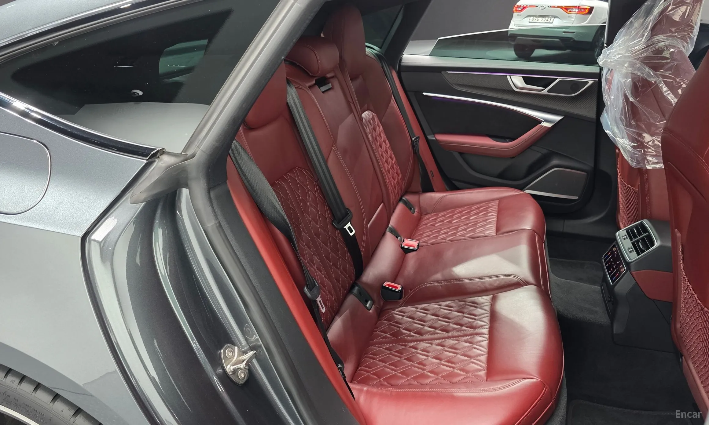 Audi S7 (4K) превью 11