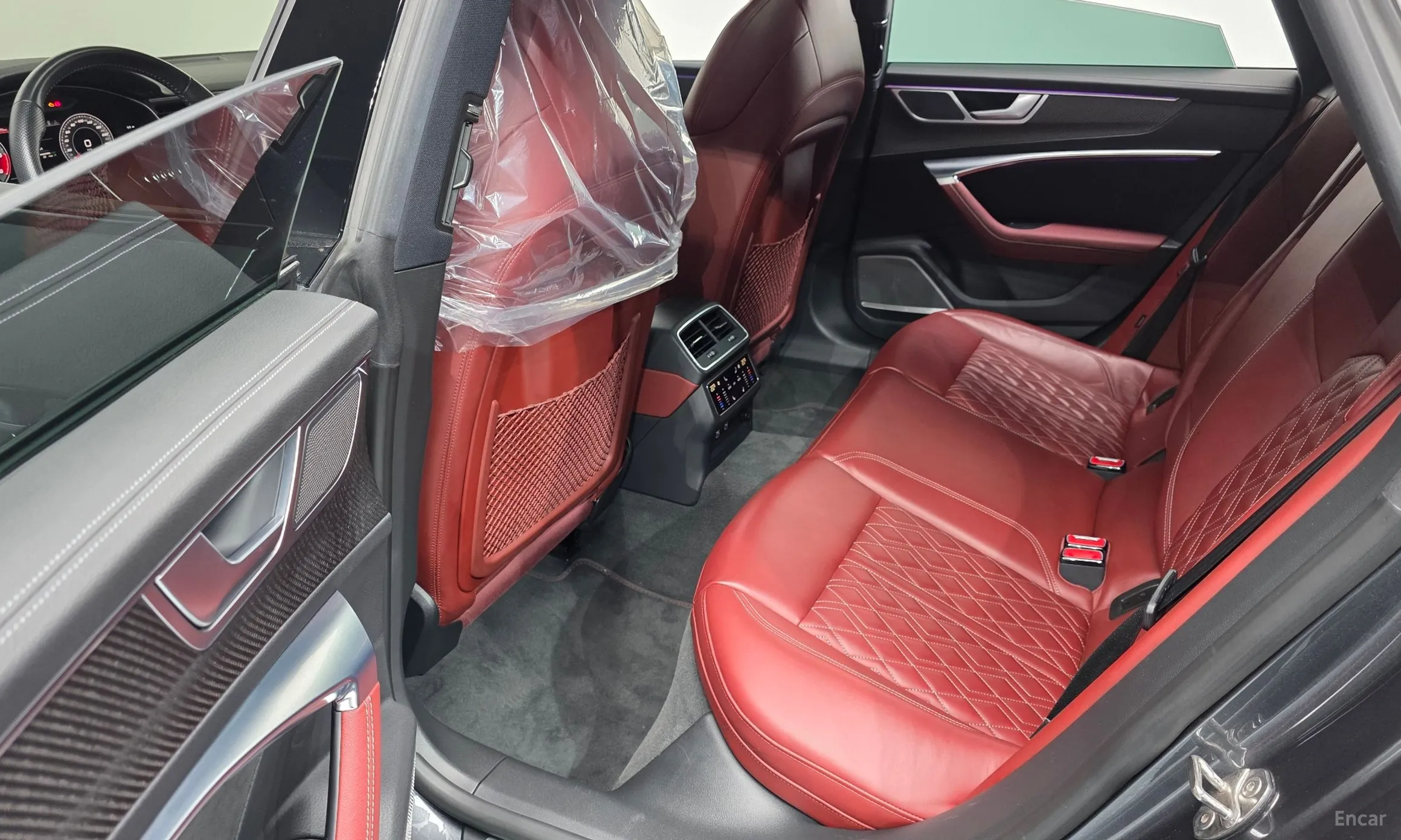 Audi S7 (4K) превью 12