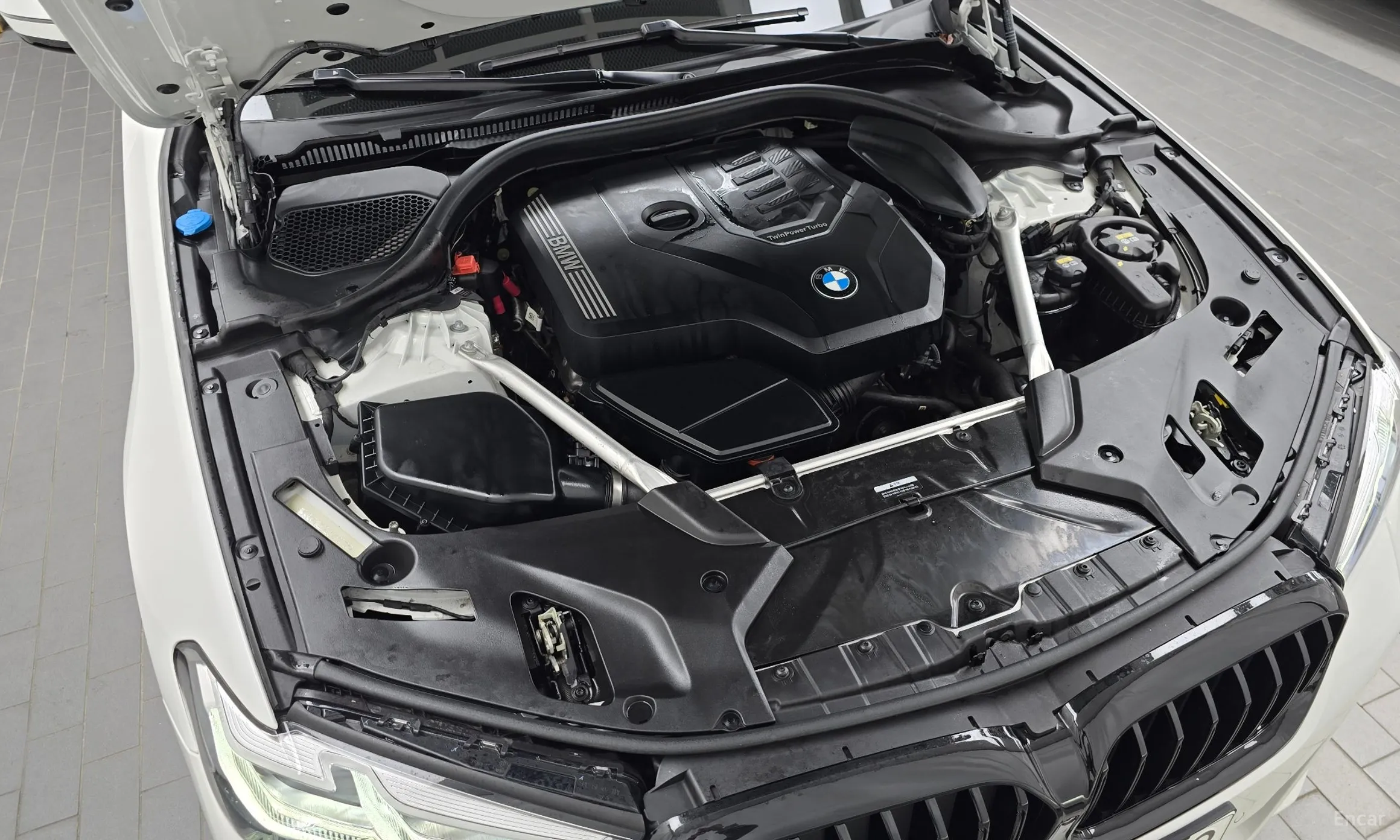 BMW 5 Series (G30) превью 6