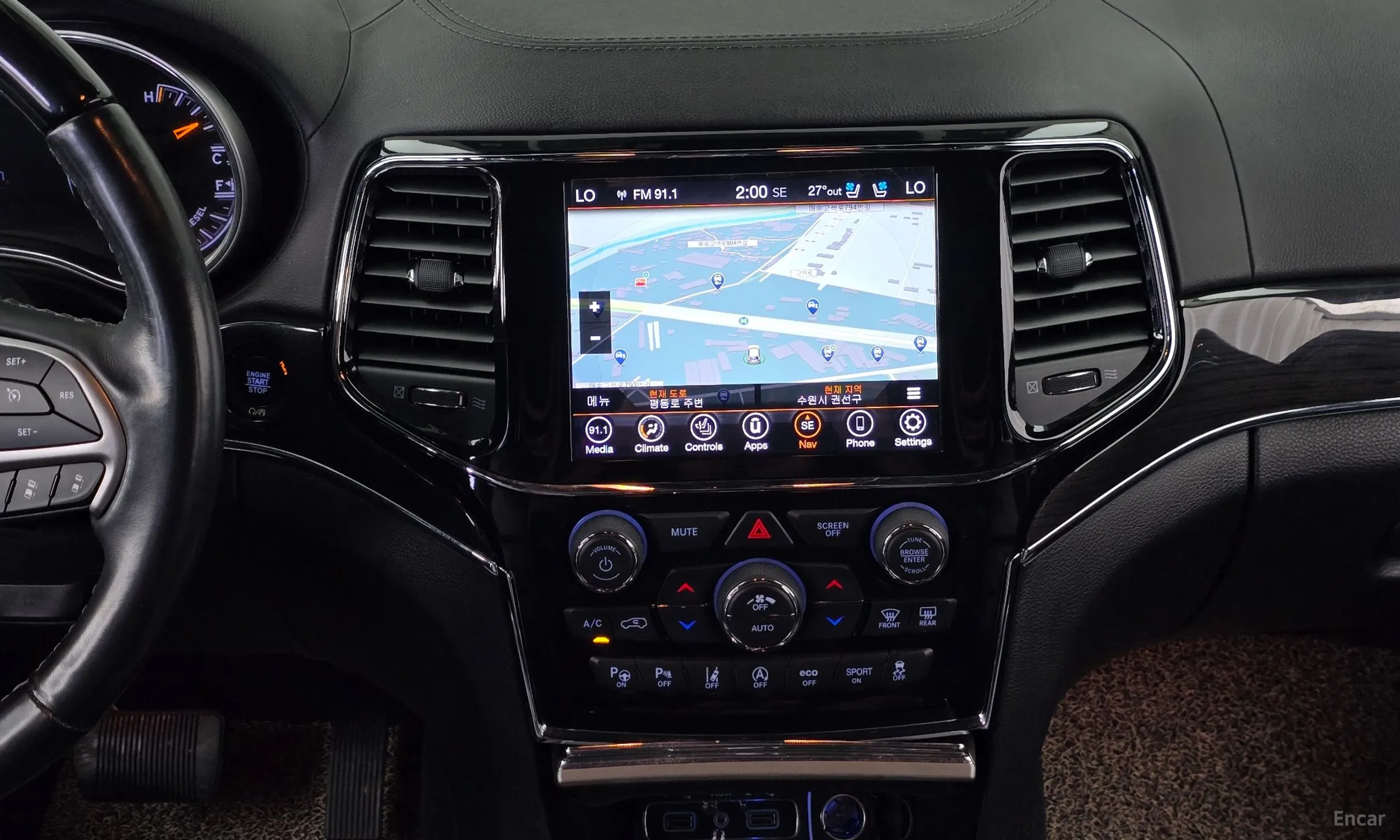 Jeep Grand Cherokee превью 12
