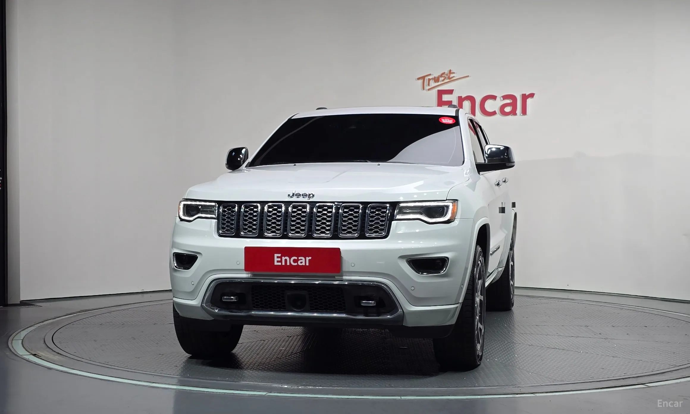 Jeep Grand Cherokee превью 3