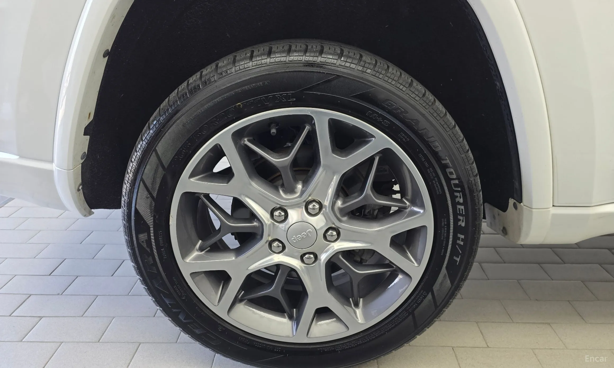 Jeep Grand Cherokee превью 5