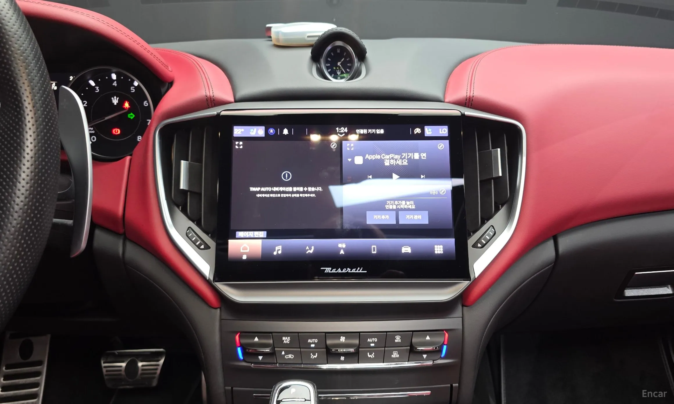 Maserati Ghibli превью 13