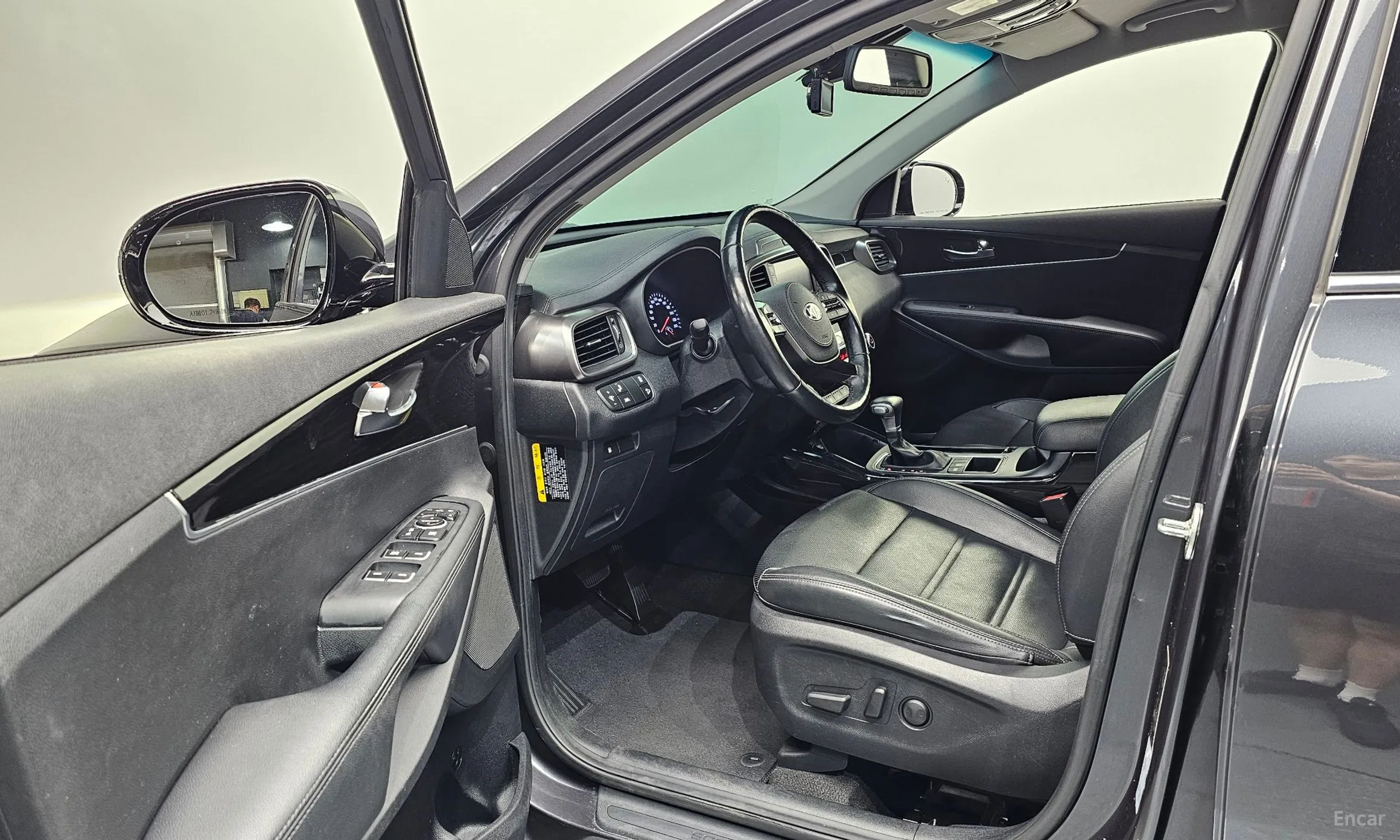Kia Sorento превью 10