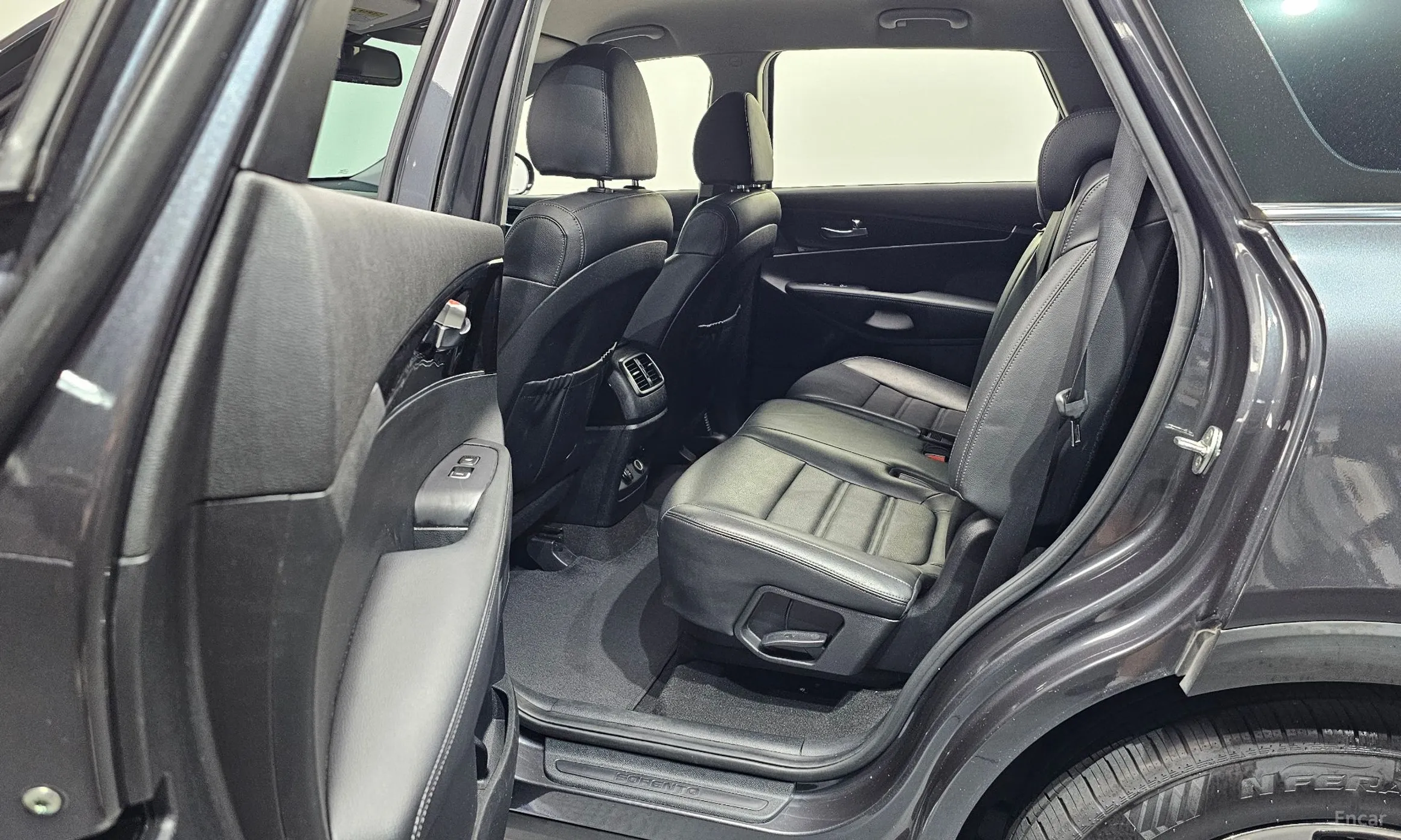 Kia Sorento превью 11