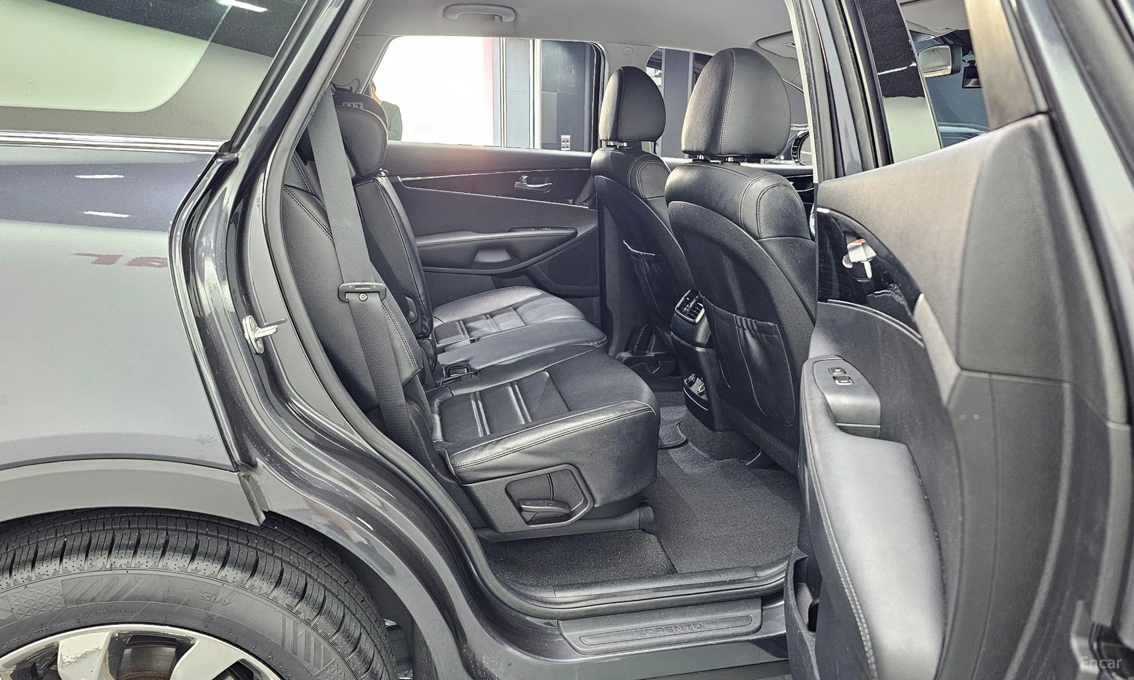 Kia Sorento превью 12