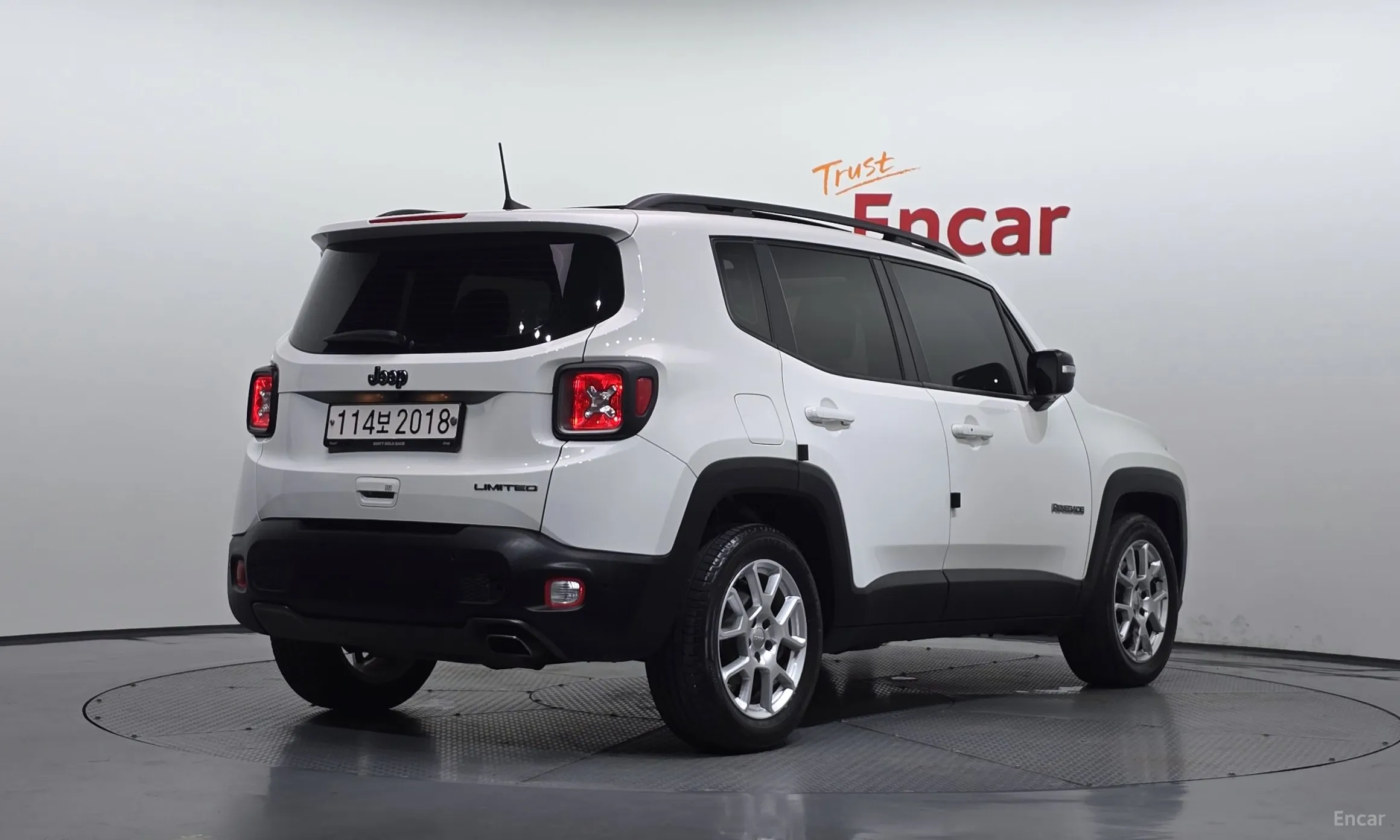 Jeep Renegade превью 2