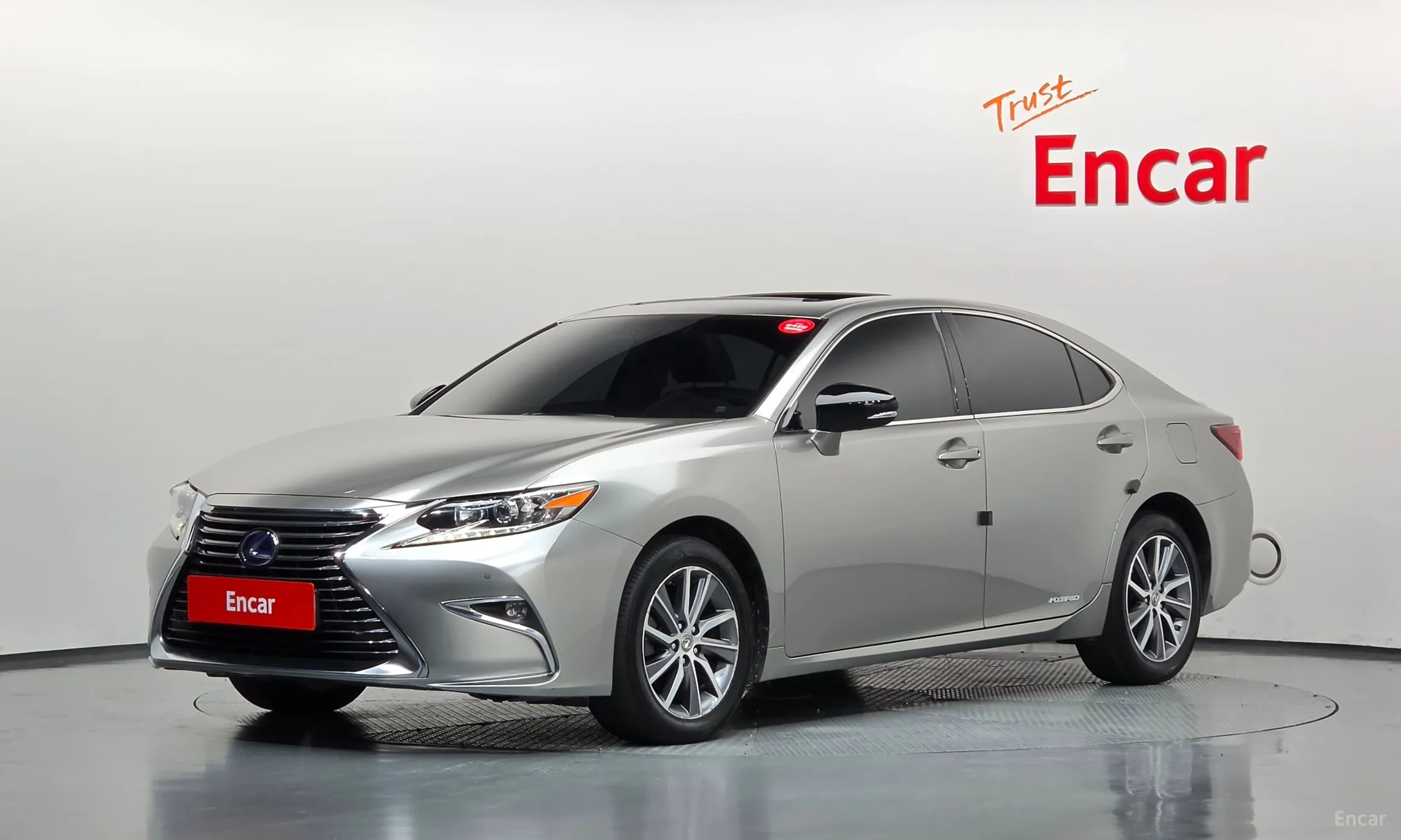 New ES300h