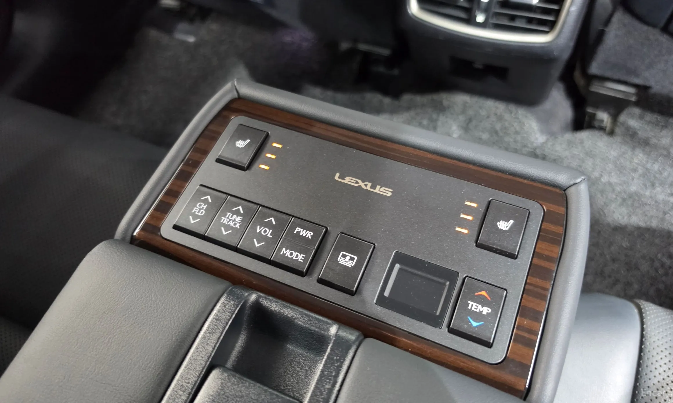 Lexus New ES300h превью 18