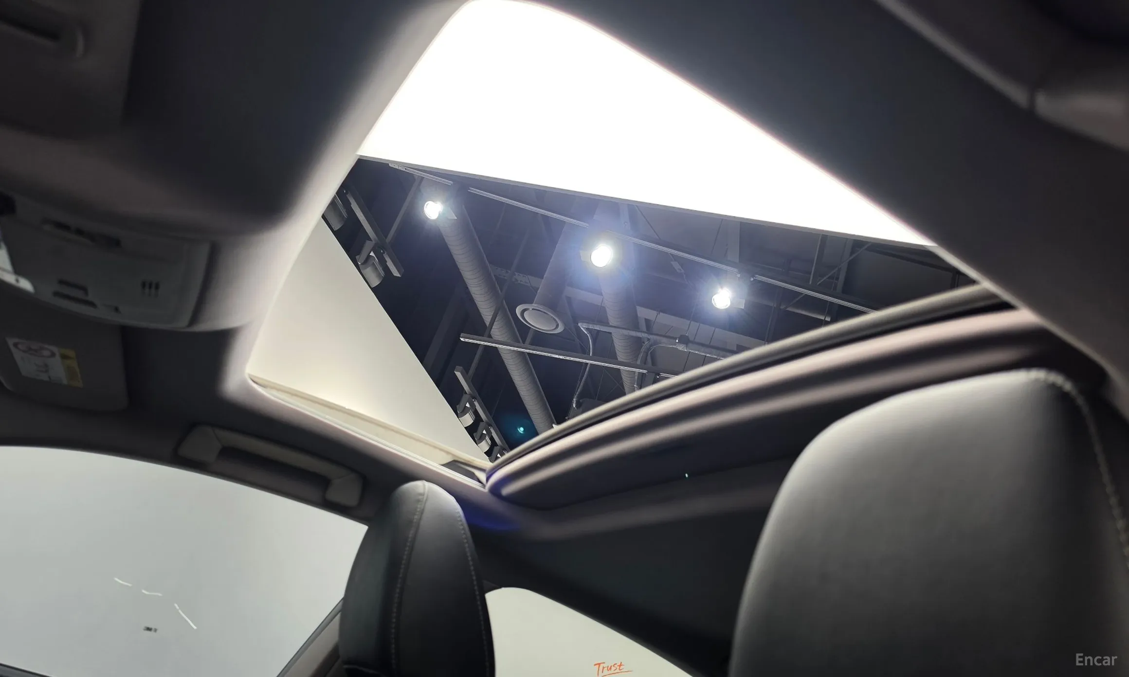 Lexus New ES300h превью 19