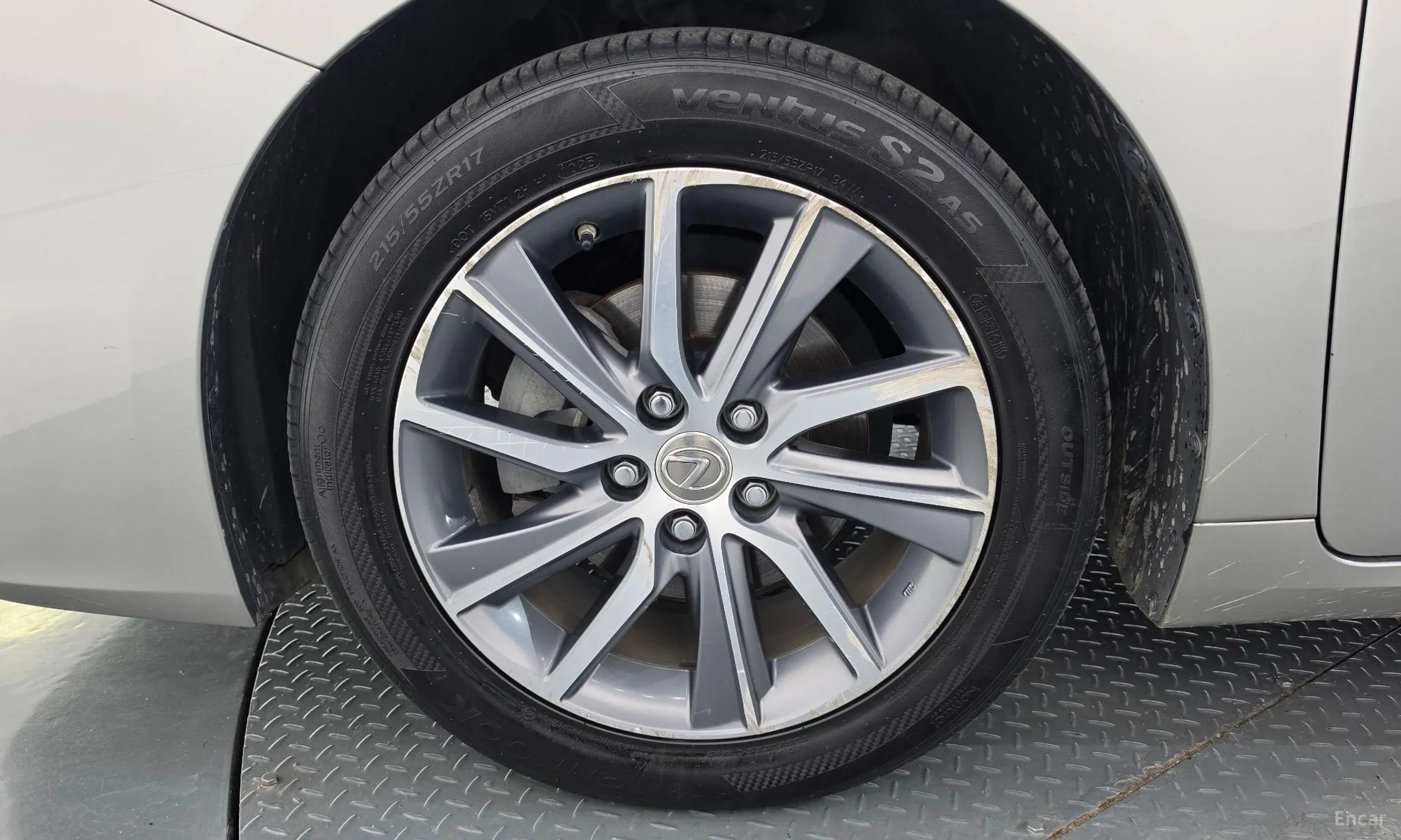 Lexus New ES300h превью 5