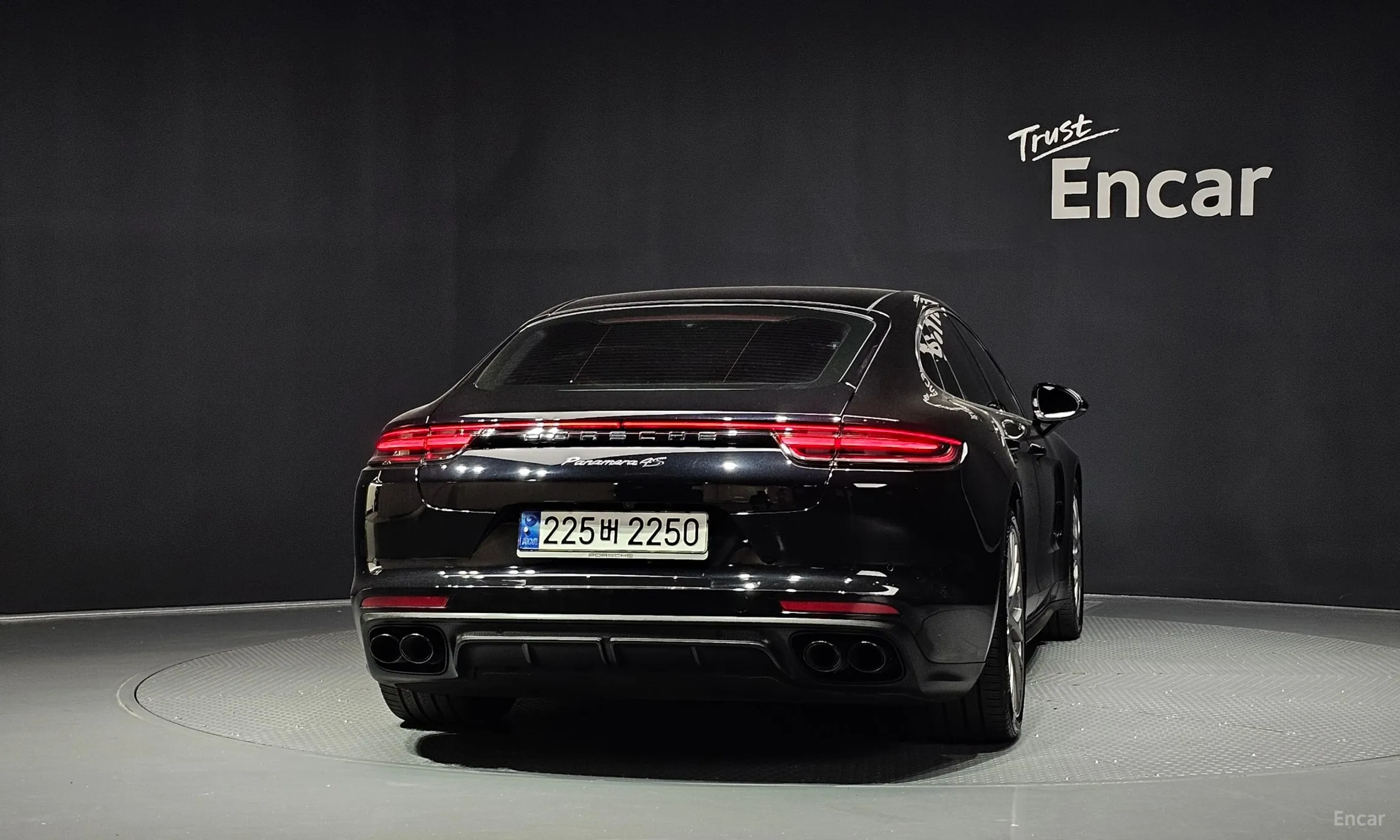 Porsche Panamera (971) превью 4