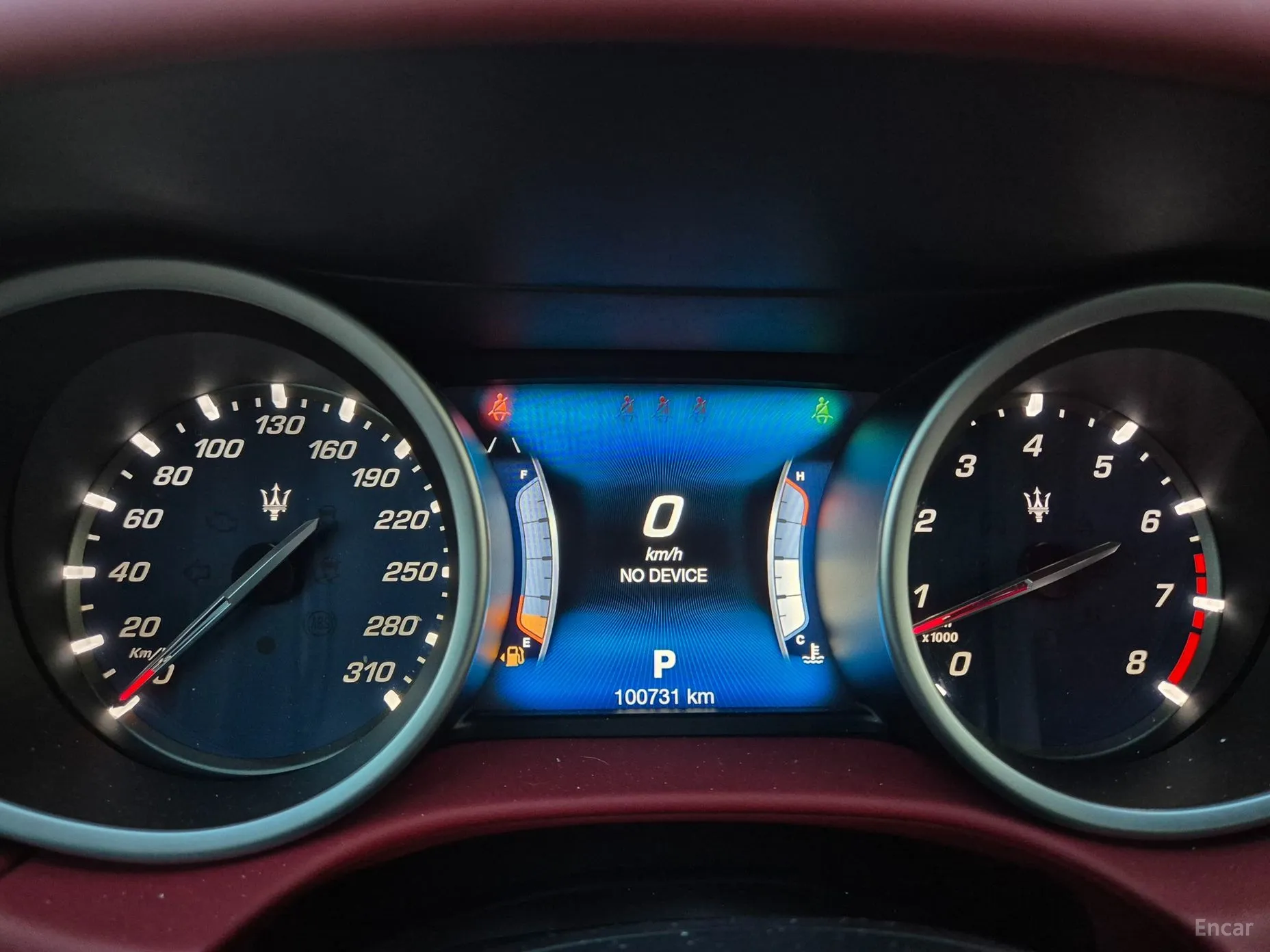 Maserati Ghibli превью 10
