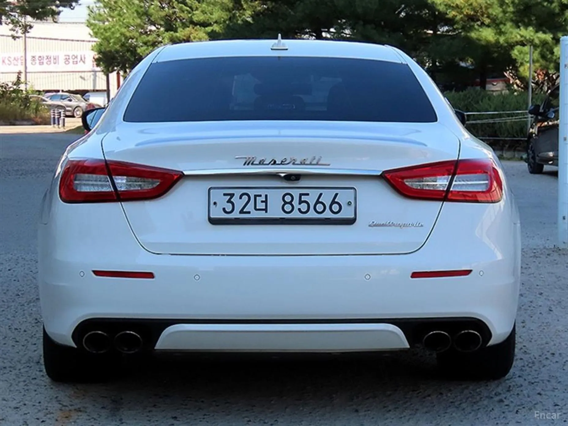 Maserati Quattroporte превью 4