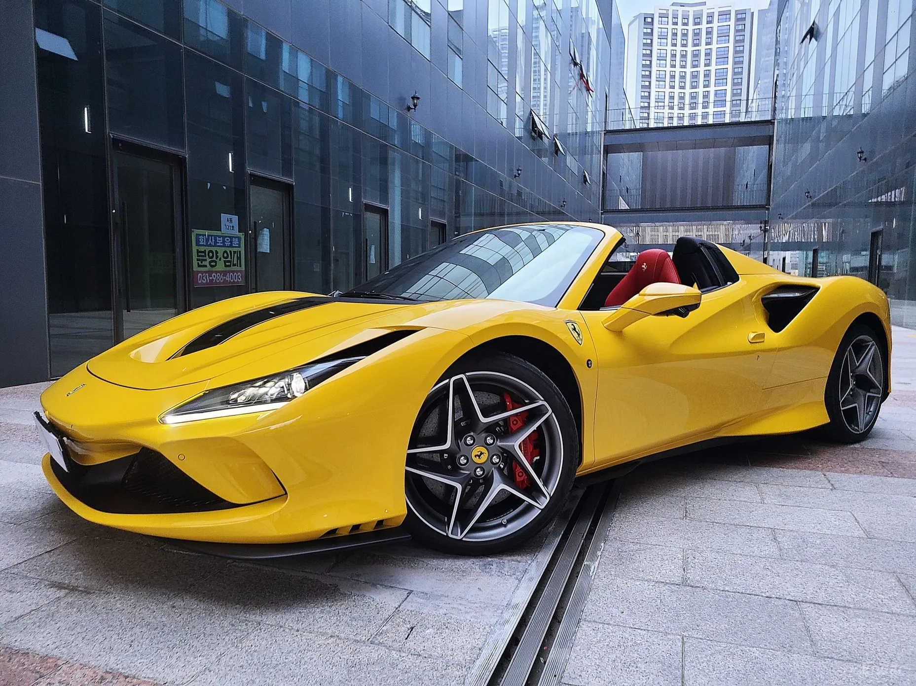 Ferrari F8 Spider