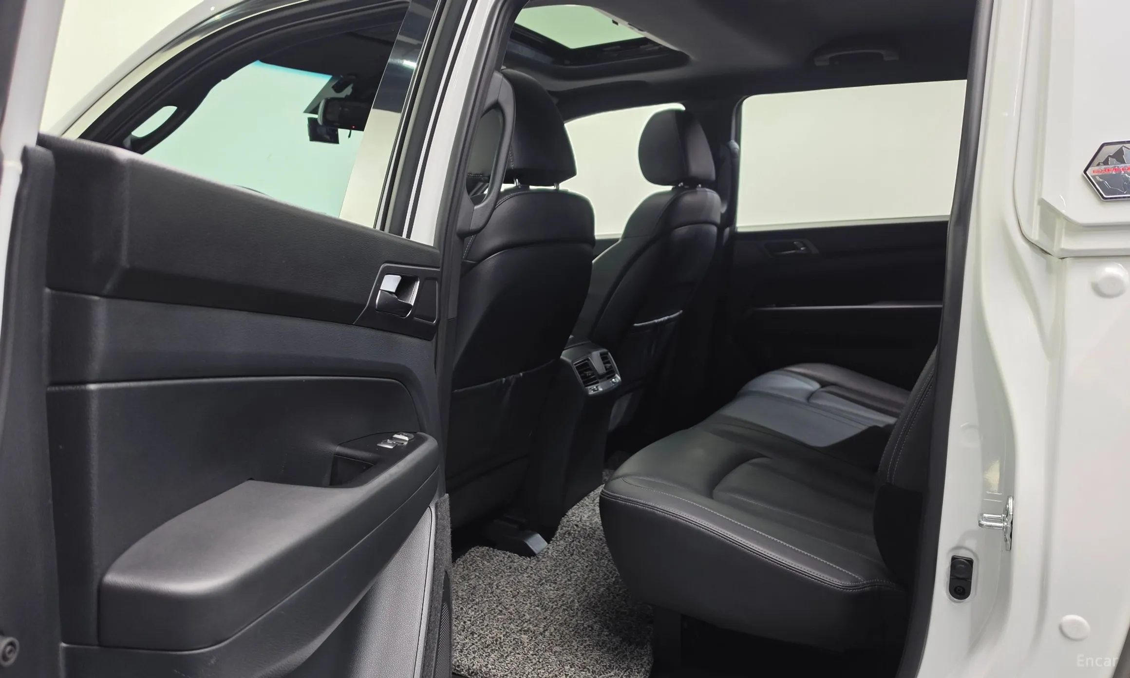 KG Mobility (SsangYong) Rexton Sports Khan превью 17