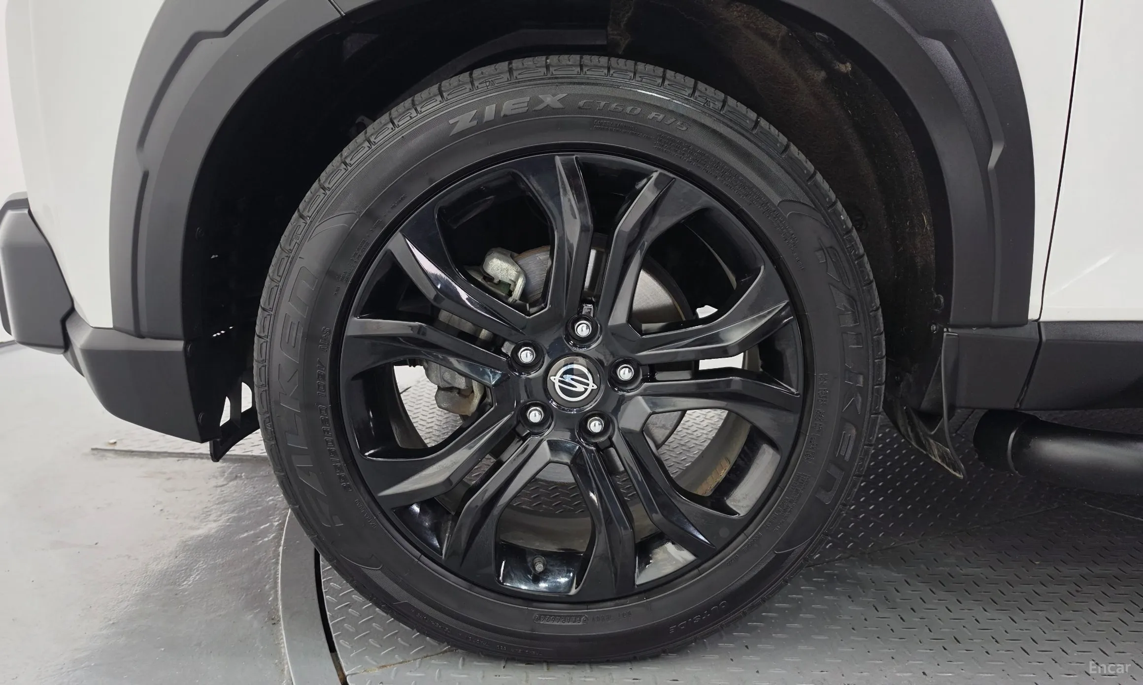 KG Mobility (SsangYong) Rexton Sports Khan превью 5