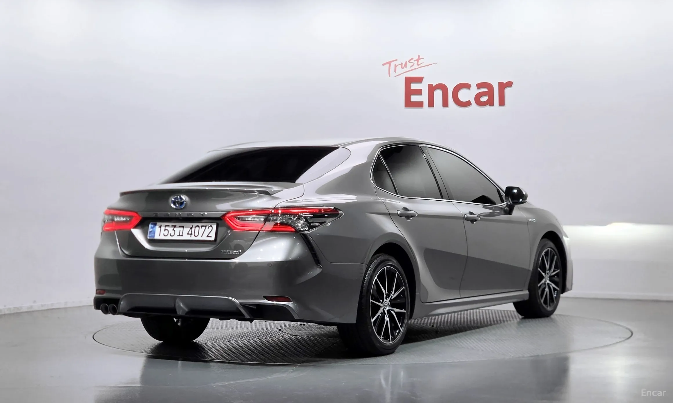 Toyota Camry (XV70)