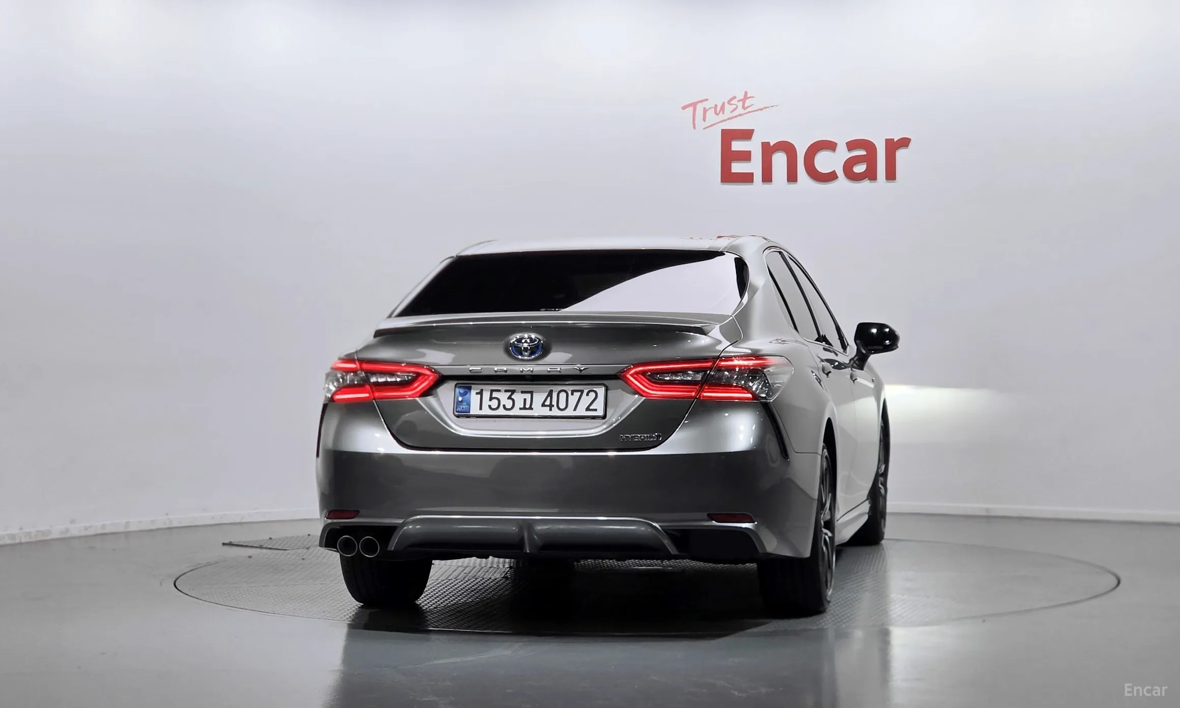 Toyota Camry (XV70) превью 4