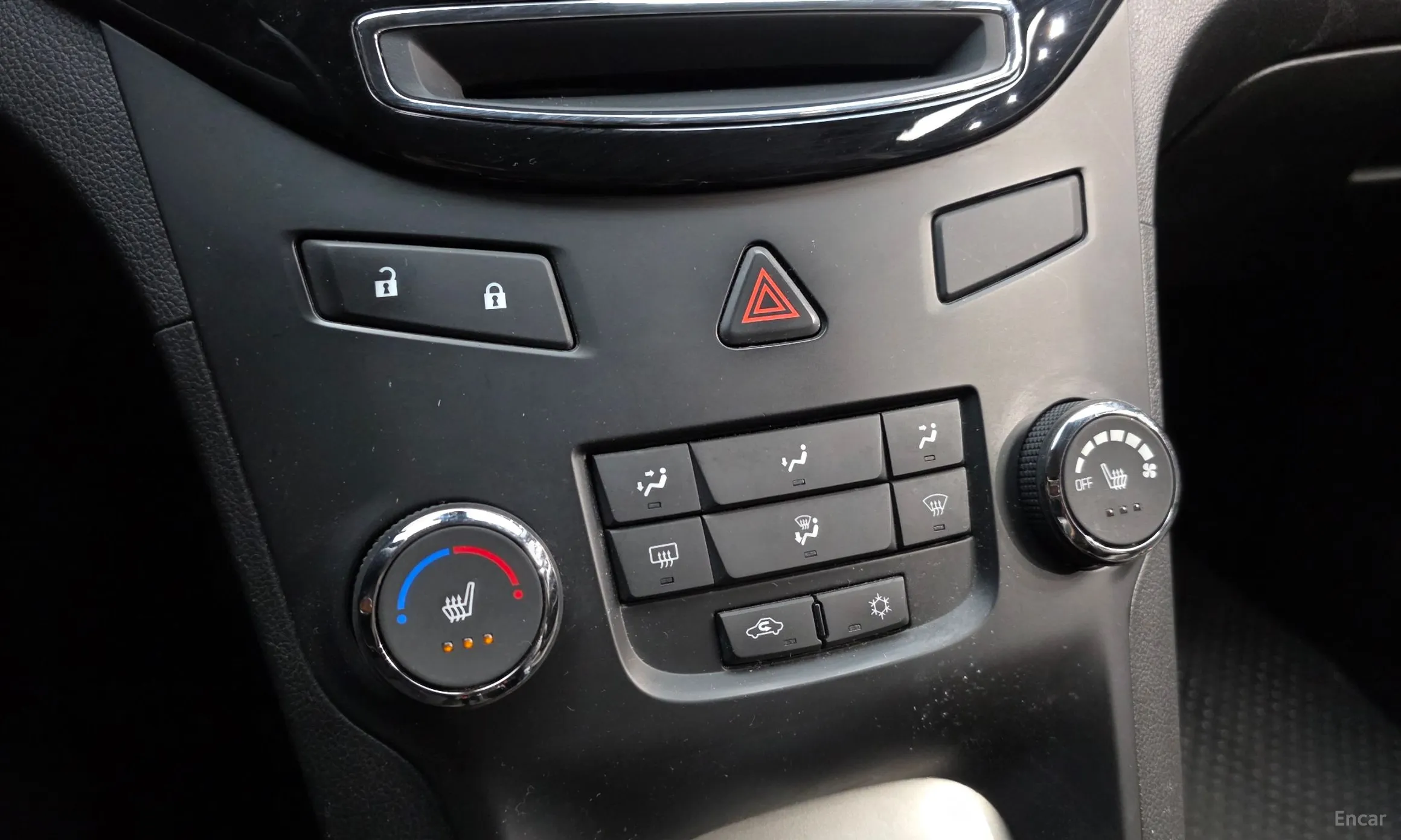 Chevrolet (GM Daewoo) Orlando превью 16