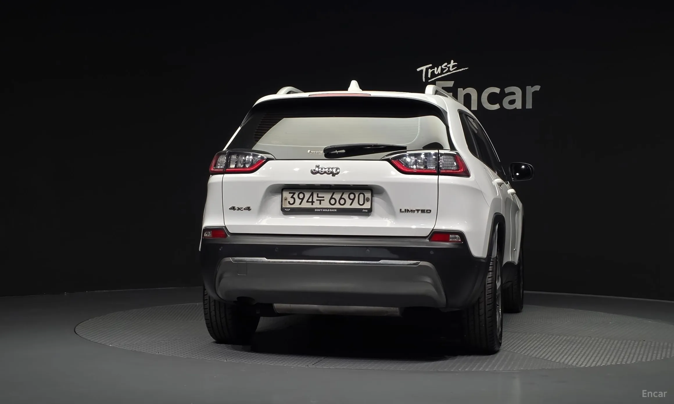 Jeep Cherokee (KL) превью 4