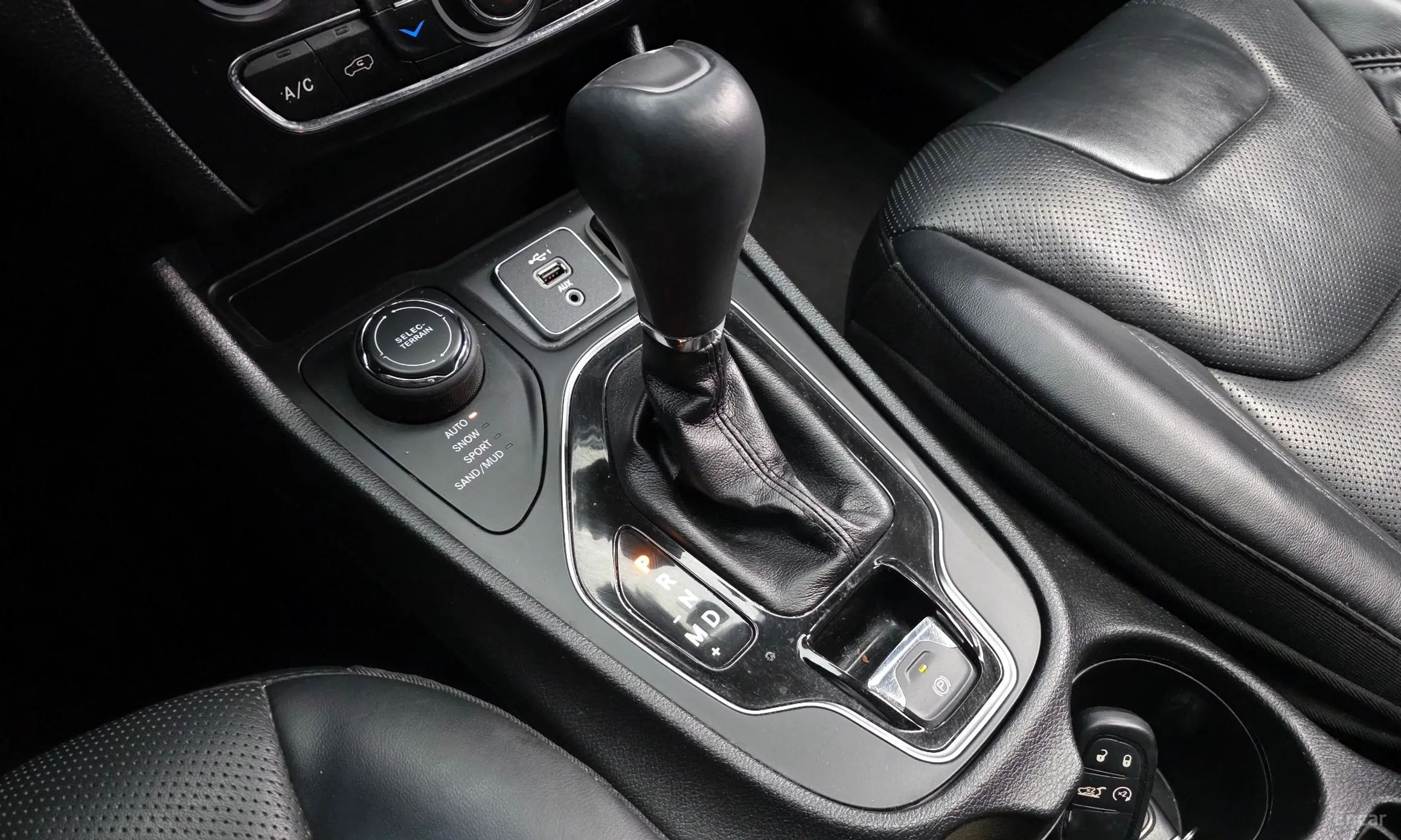 Jeep Cherokee (KL) превью 9
